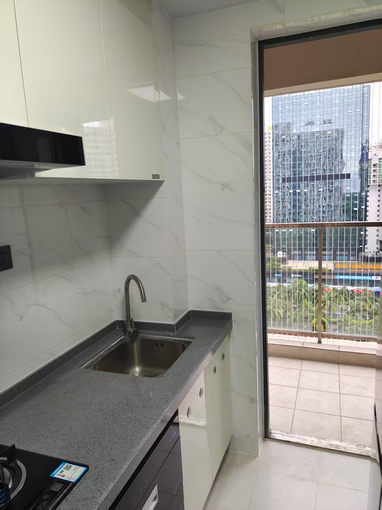 尚运上品 3室2厅2卫 5500.0元/月 尚运上品 3室2厅2卫 5500.0元/月室内图