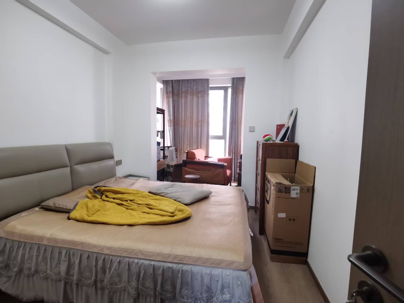 珑樾台  4室2厅2卫    105.0万 珑樾台  4室2厅2卫    105.0万室内图