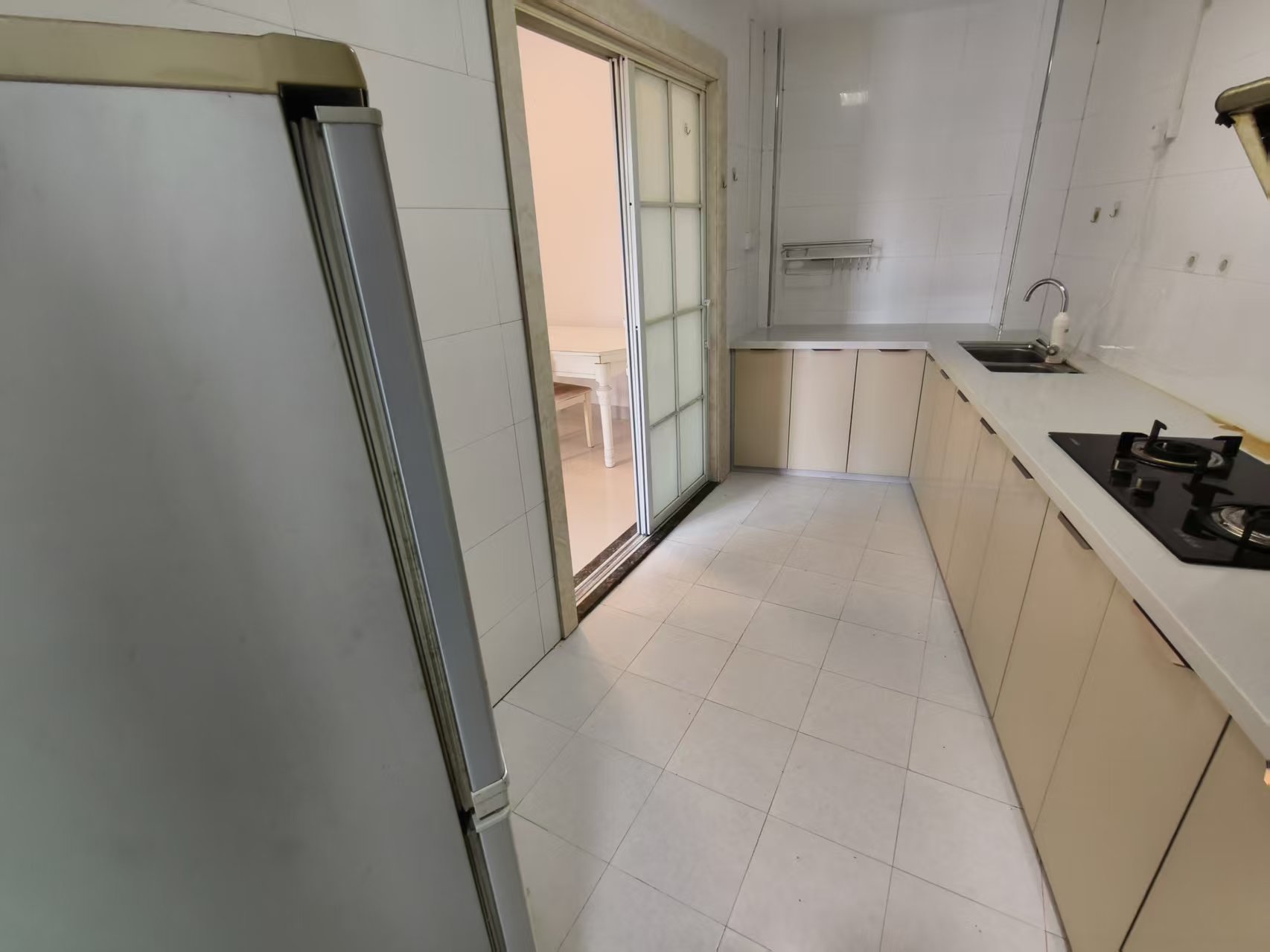 中天星城 4室2厅2卫 2200.0元/月 中天星城 4室2厅2卫 2200.0元/月室内图