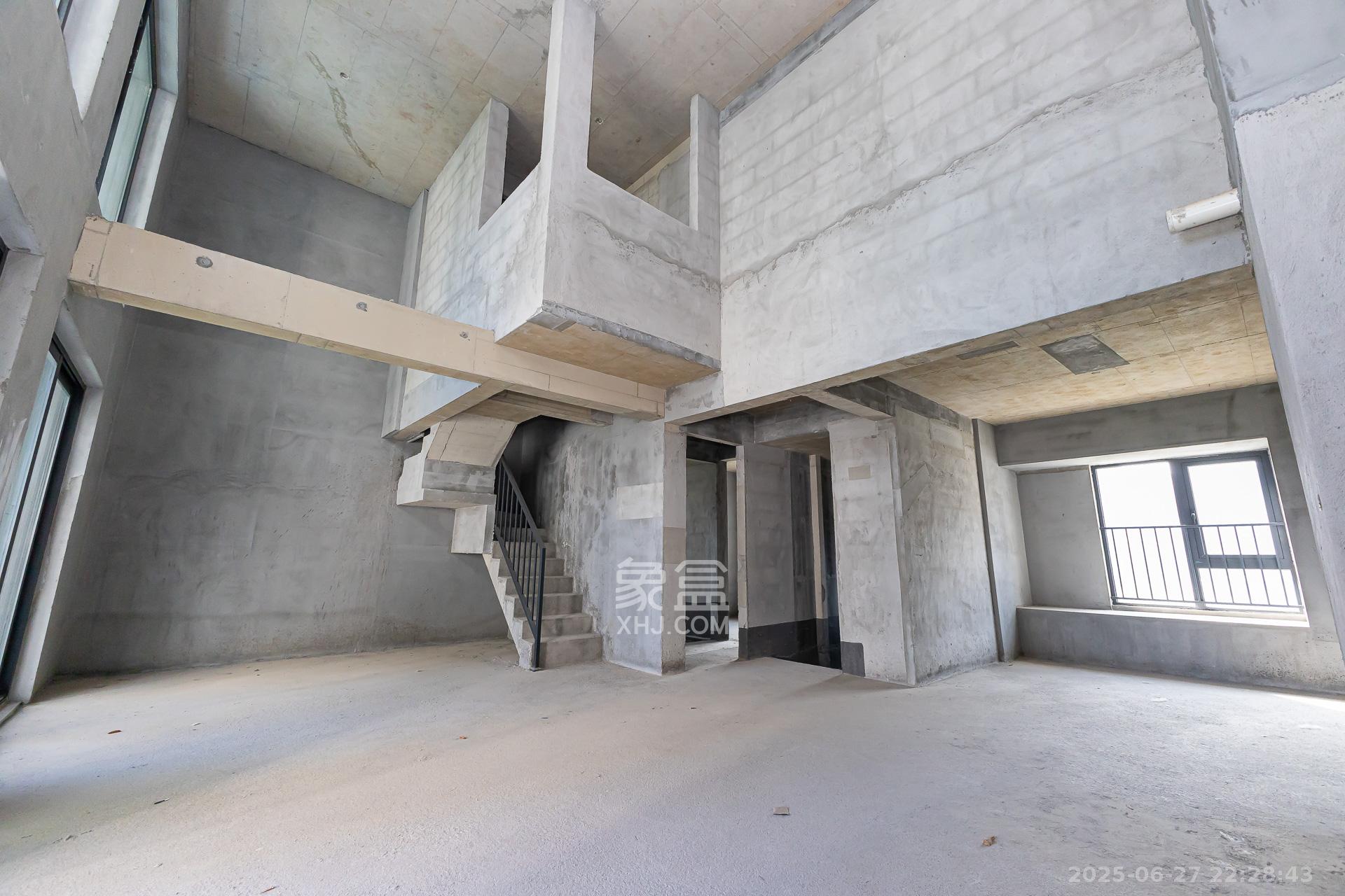 越秀湘江星汇城二期 4室2厅2卫 129.0万 越秀湘江星汇城二期 4室2厅2卫 129.0万其他