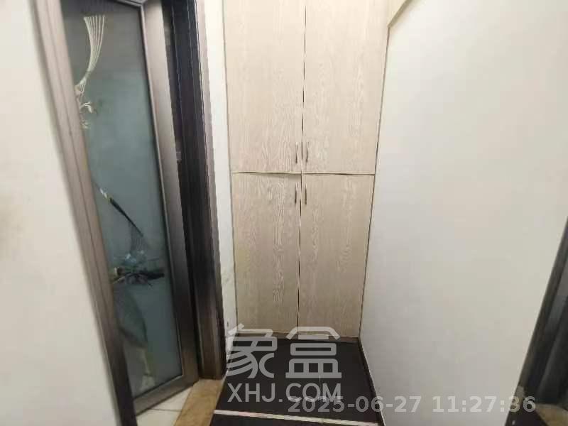 沁园春御院  3室2厅2卫   3400.00元/月室内图