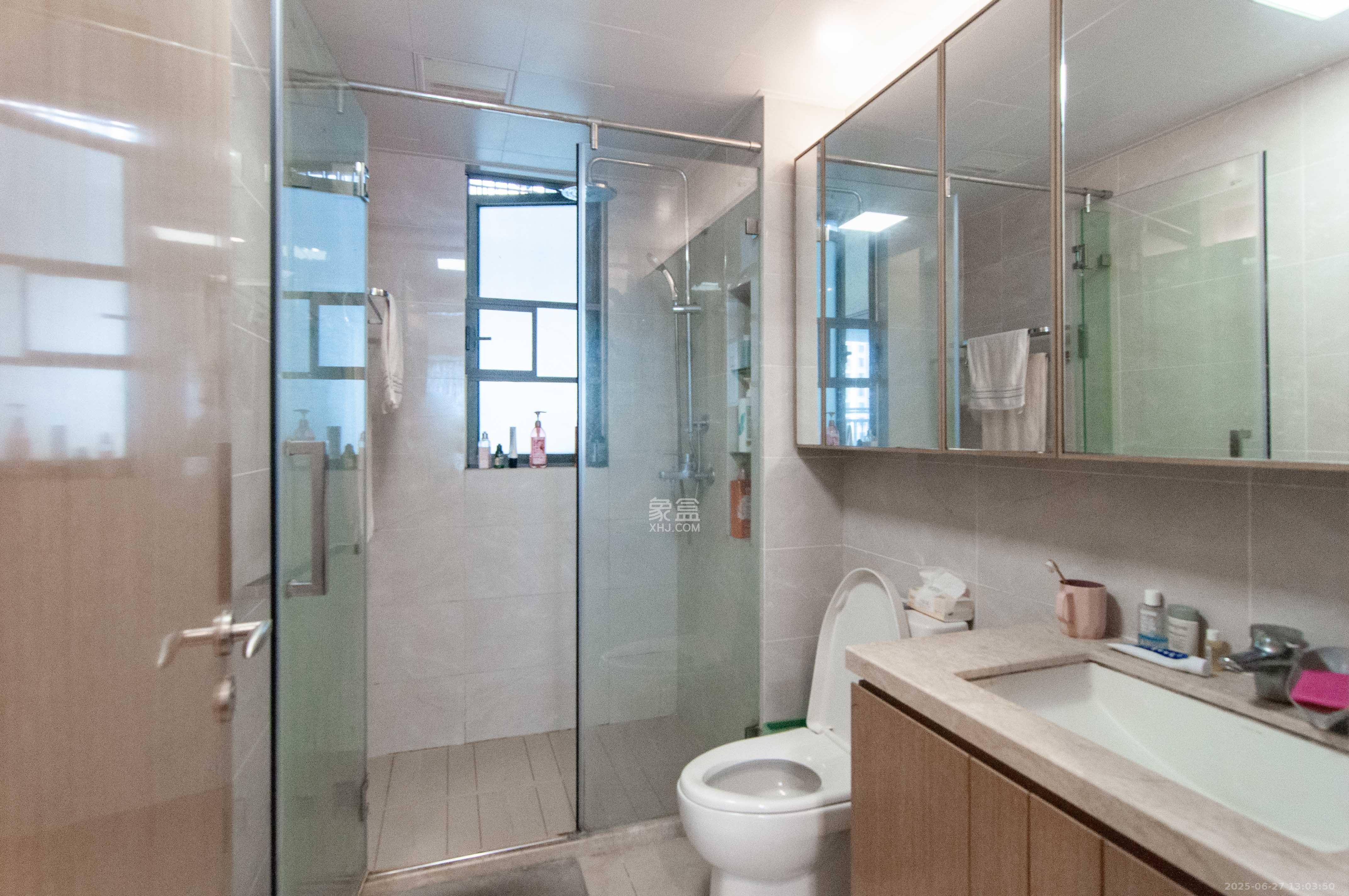 梅溪湖金茂湾  3室2厅2卫    148.0万 梅溪湖金茂湾  3室2厅2卫    148.0万卫生间