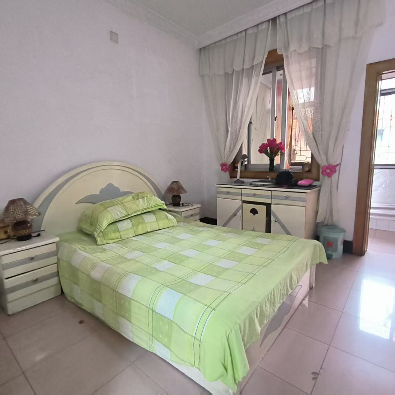 西湖一村 2室1厅1卫 1000.0元/月 西湖一村 2室1厅1卫 1000.0元/月室内图