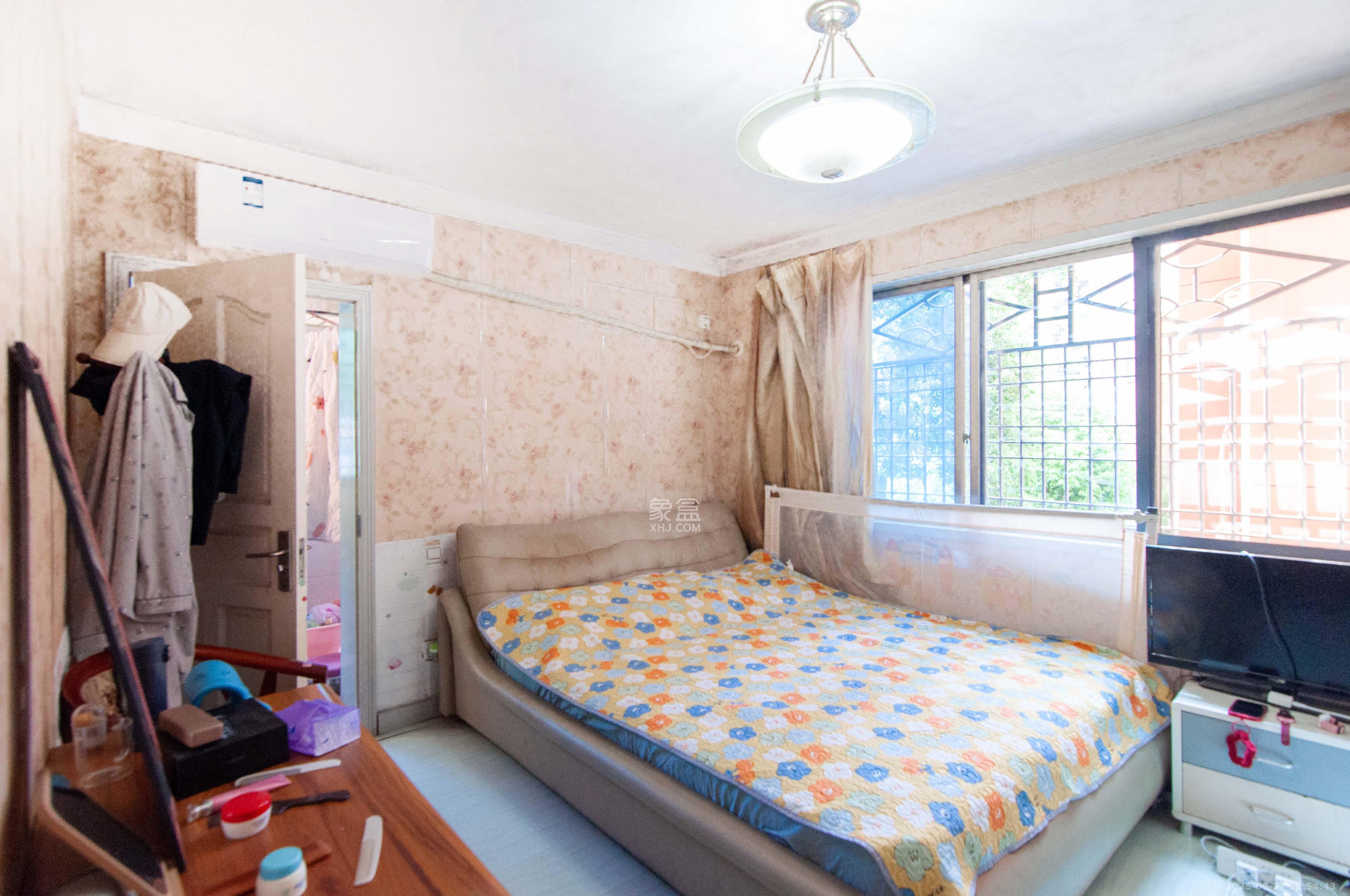 阳明山庄 4室2厅2卫 69.8万 阳明山庄 4室2厅2卫 69.8万其他