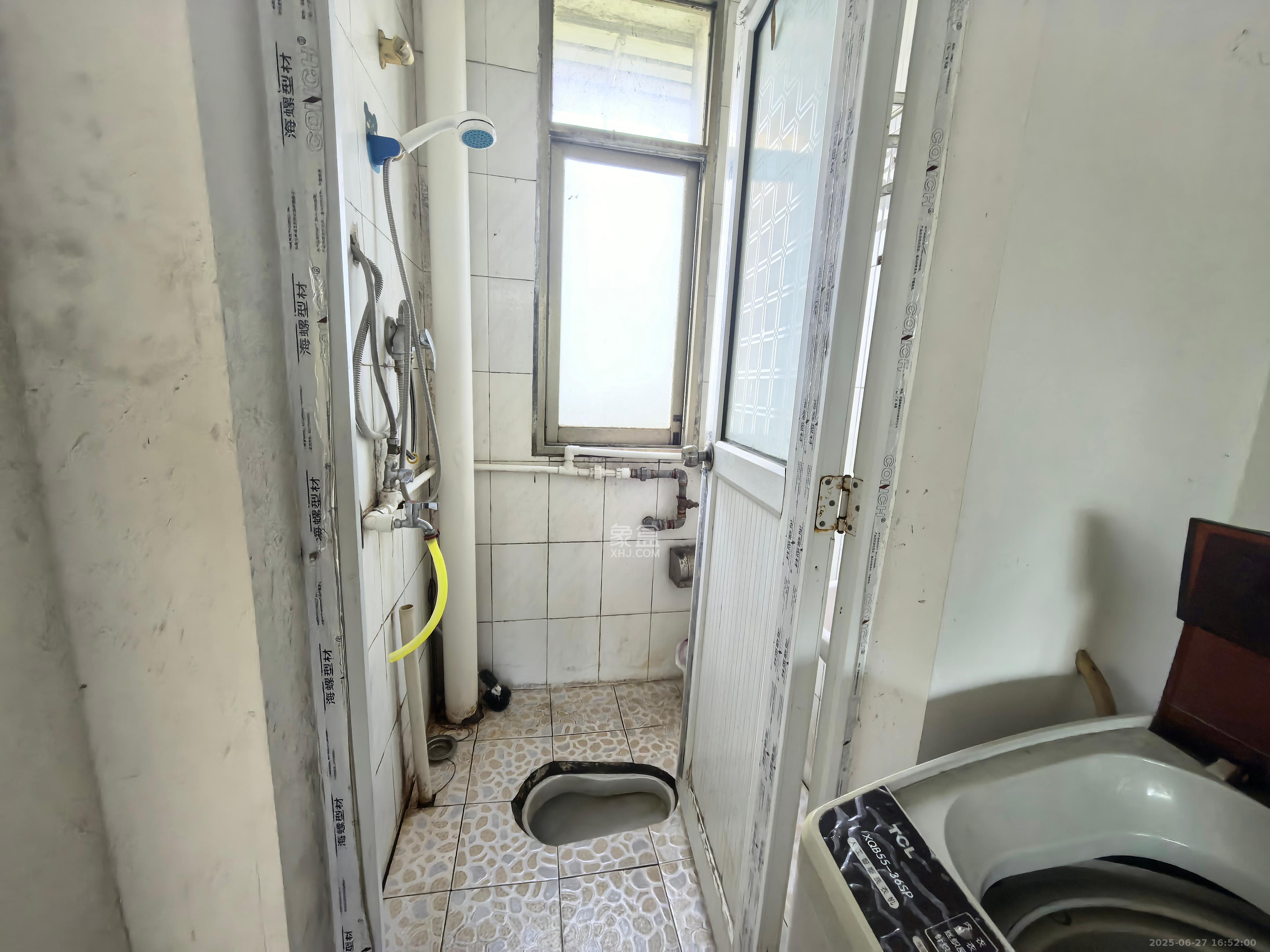 长坡社区 1室1厅1卫 700.0元/月 长坡社区 1室1厅1卫 700.0元/月室内图