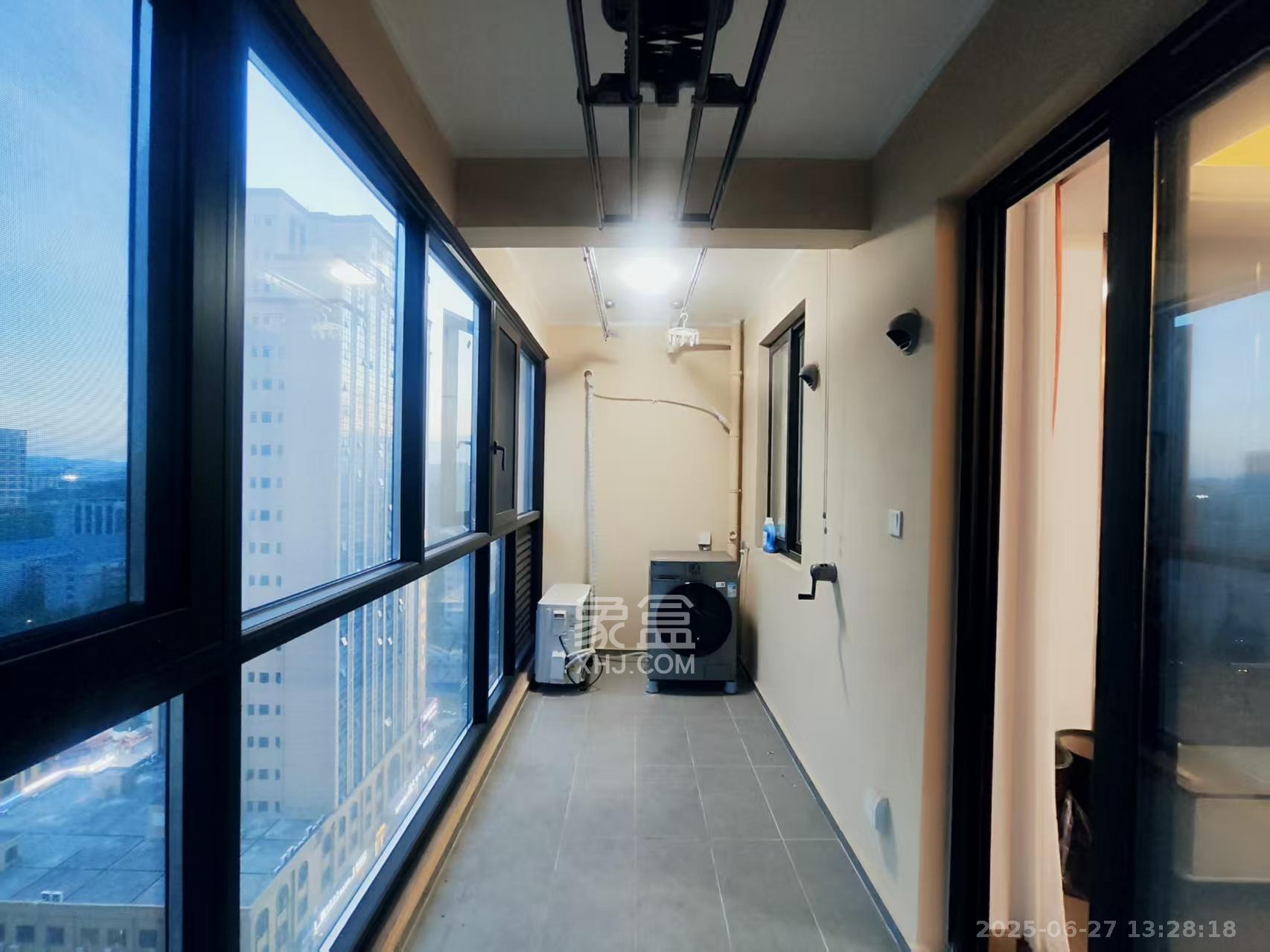 美的翰城  3室2厅1卫    2000.0元/月 美的翰城  3室2厅1卫    2000.0元/月室内图