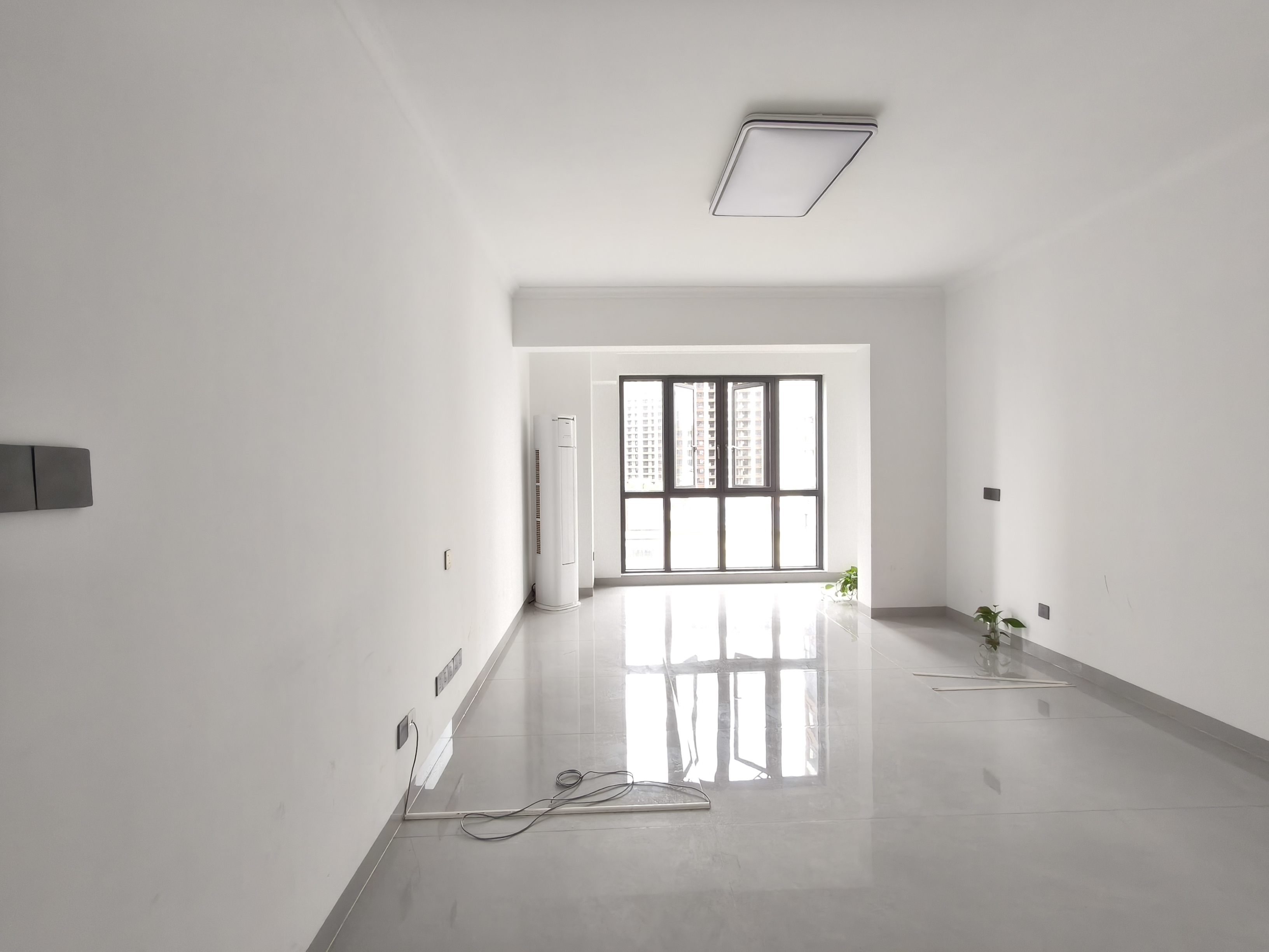 南门口安置小区二期 2室2厅1卫 2000.0元/月 南门口安置小区二期 2室2厅1卫 2000.0元/月室内图