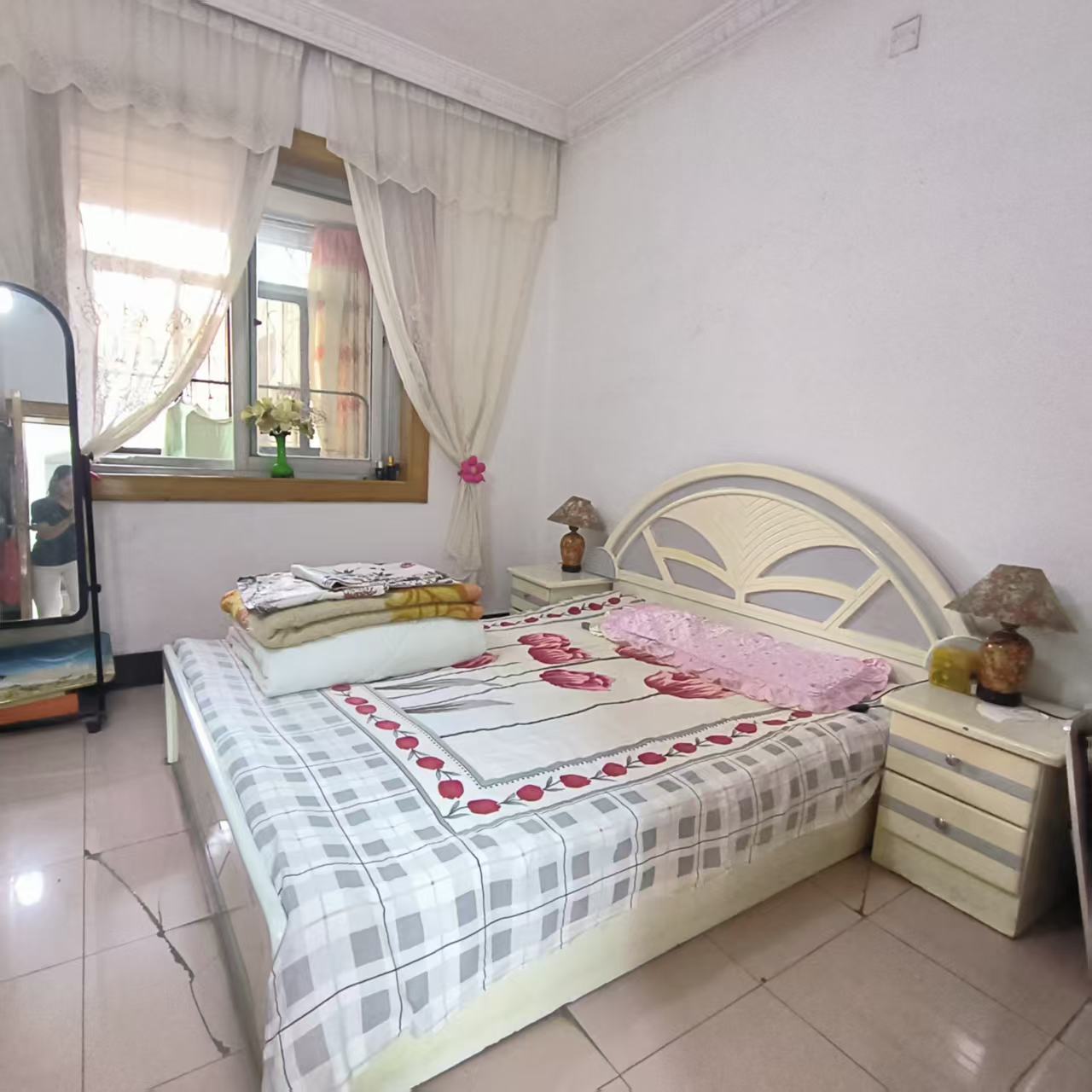 西湖一村 2室1厅1卫 1000.0元/月 西湖一村 2室1厅1卫 1000.0元/月室内图