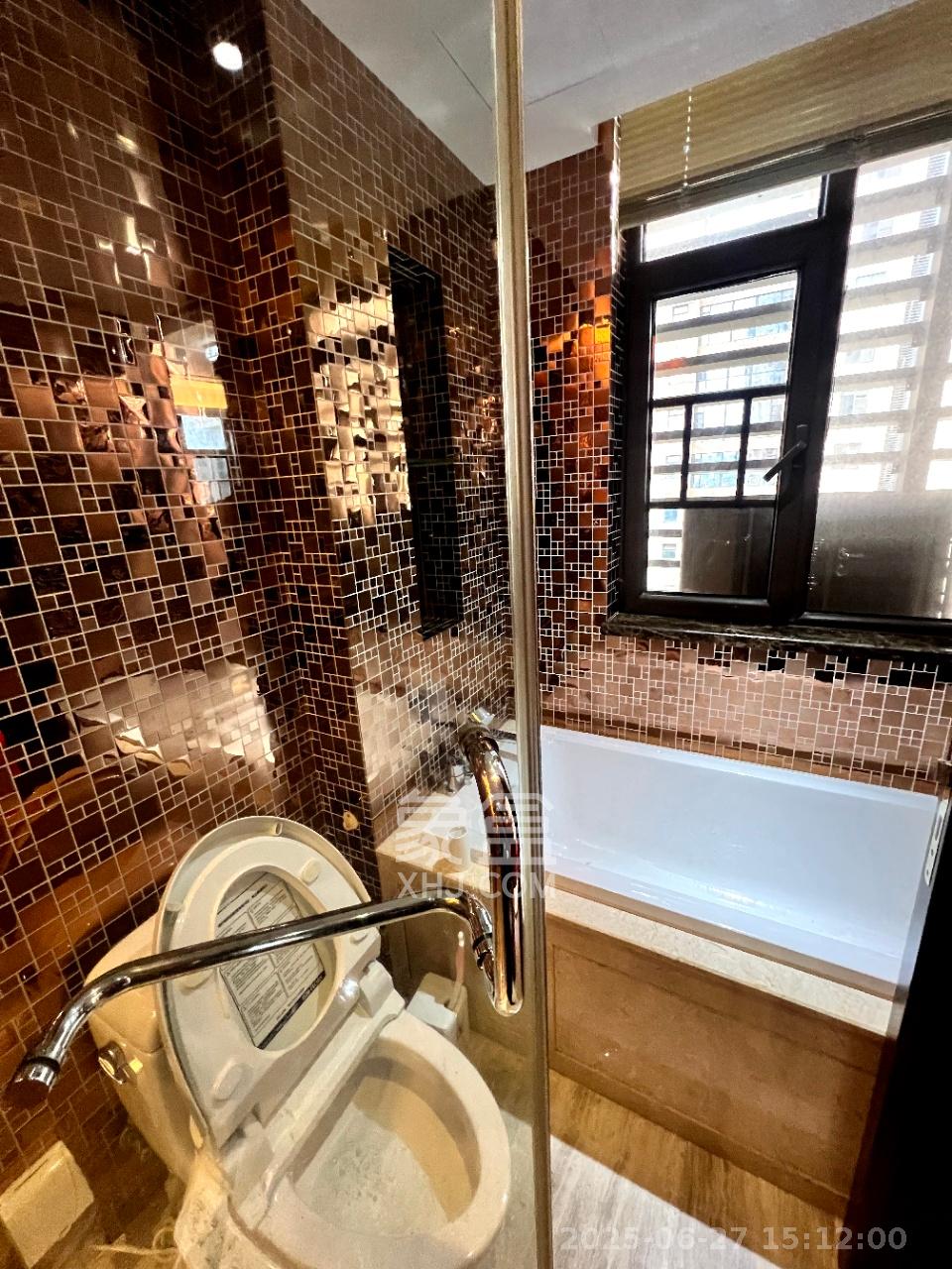 运达中央广场一、二期  3室2厅2卫    10000.0元/月 运达中央广场一、二期  3室2厅2卫    10000.0元/月室内图