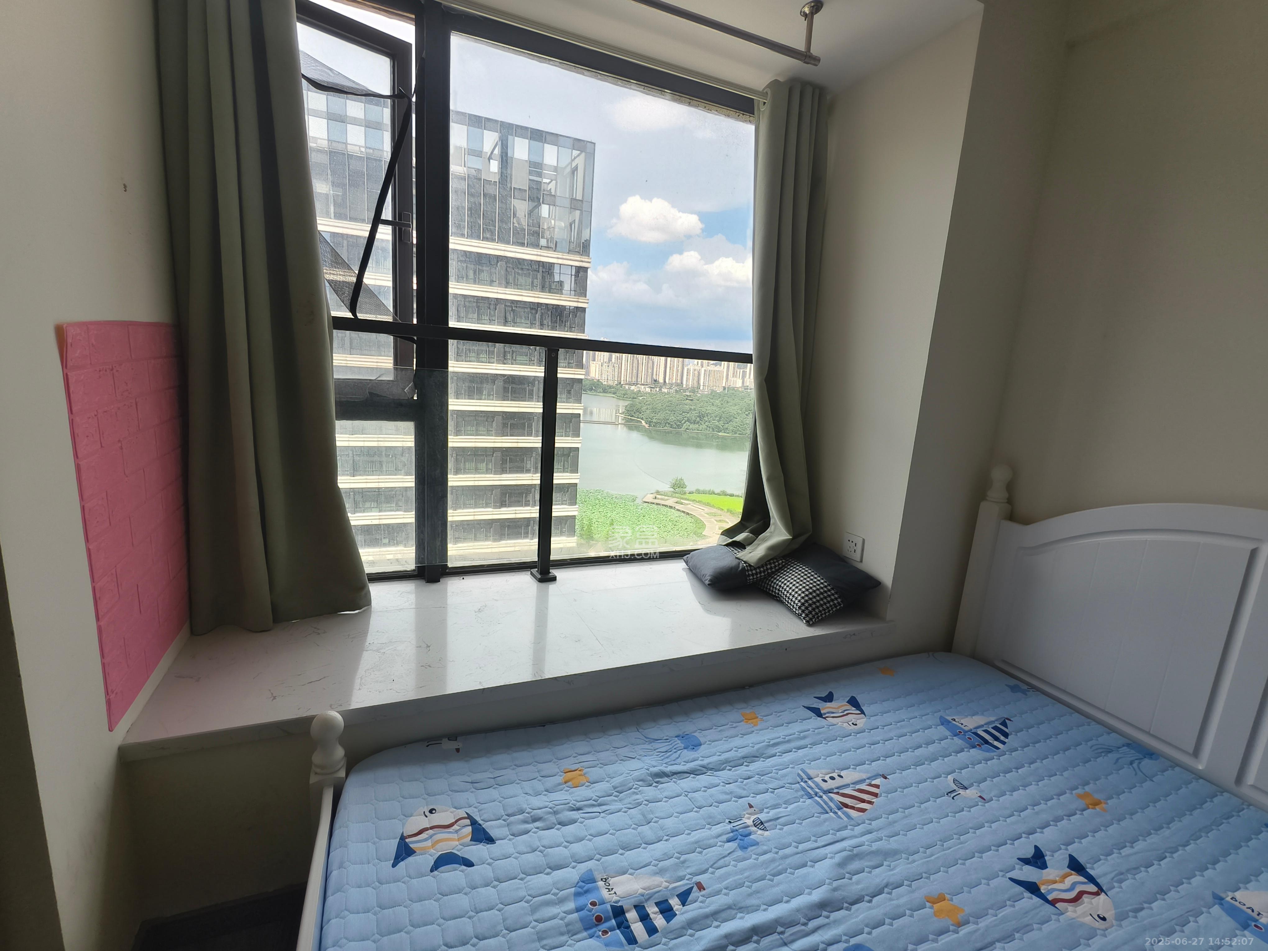 卓越浅水湾  1室1厅1卫   1500.00元/月室内图