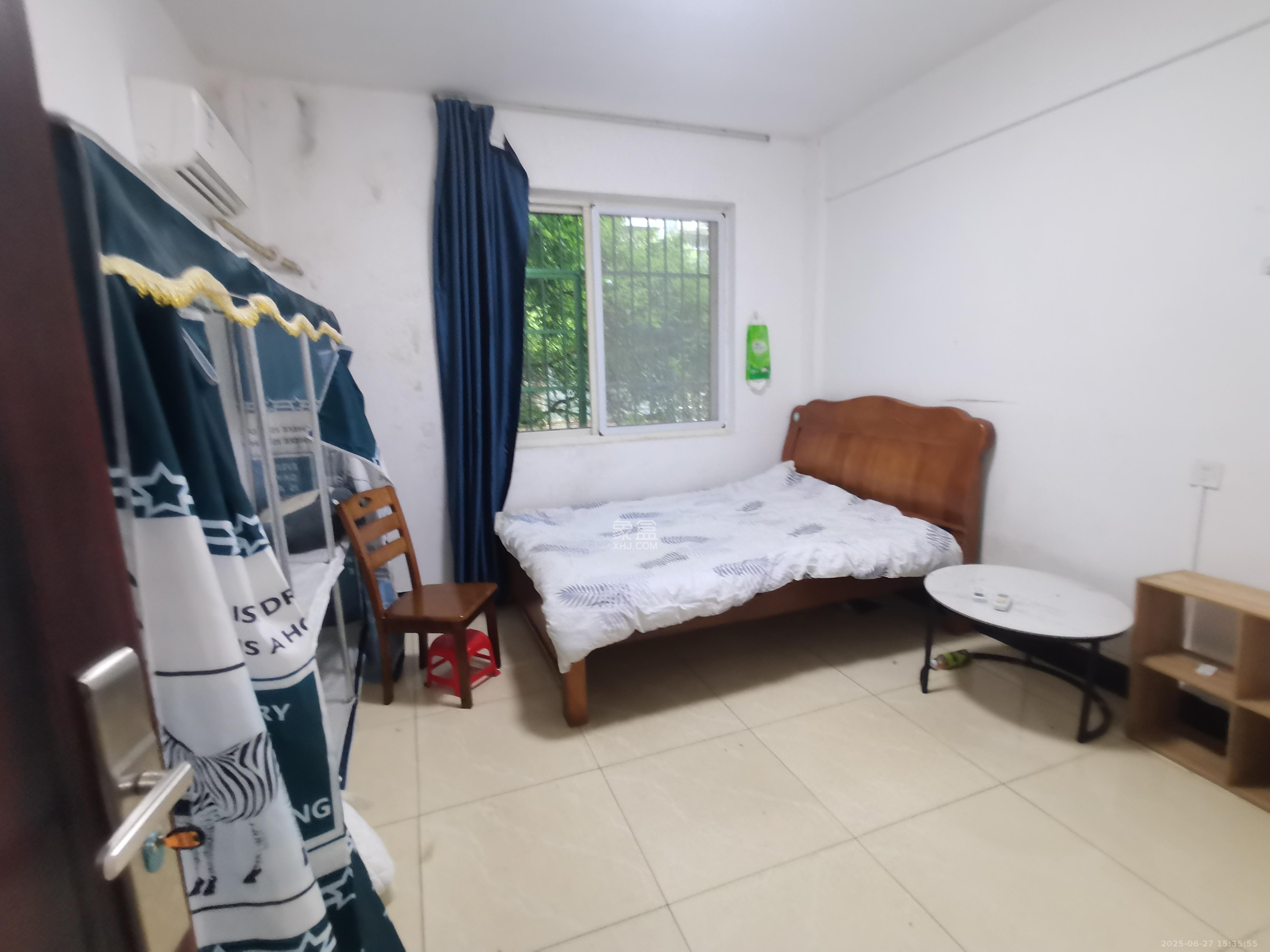 五一新村安置小区(永定社区、永兴社区、永祥社区) 1室0厅0卫 1600.0元/月 五一新村安置小区(永定社区、永兴社区、永祥社区) 1室0厅0卫 1600.0元/月室内图