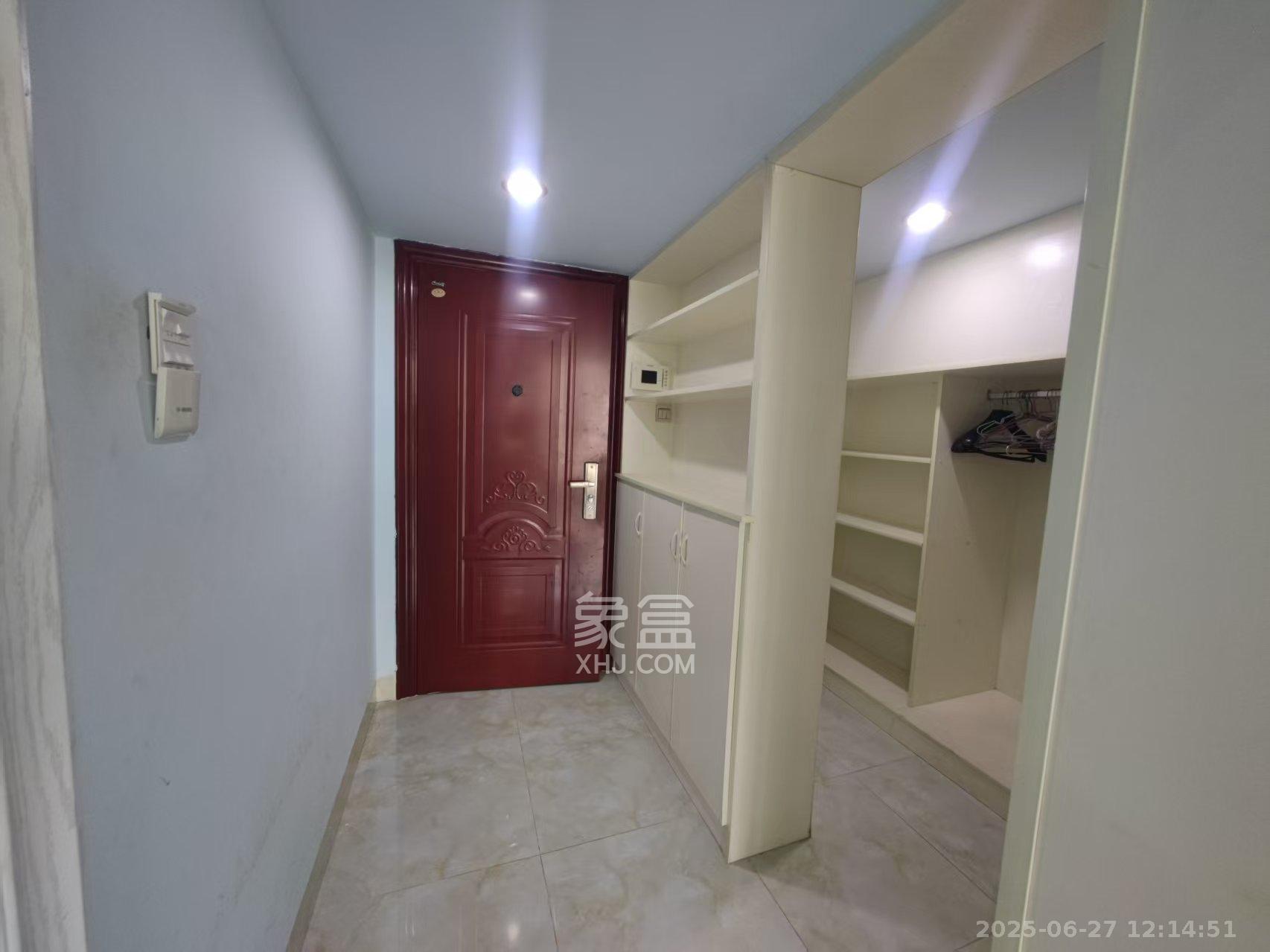湖湾世景  1室1厅1卫   1400.00元/月室内图