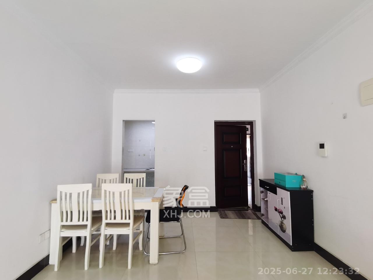 中建芙蓉嘉苑 3室2厅2卫 2200.0元/月 中建芙蓉嘉苑 3室2厅2卫 2200.0元/月室内图