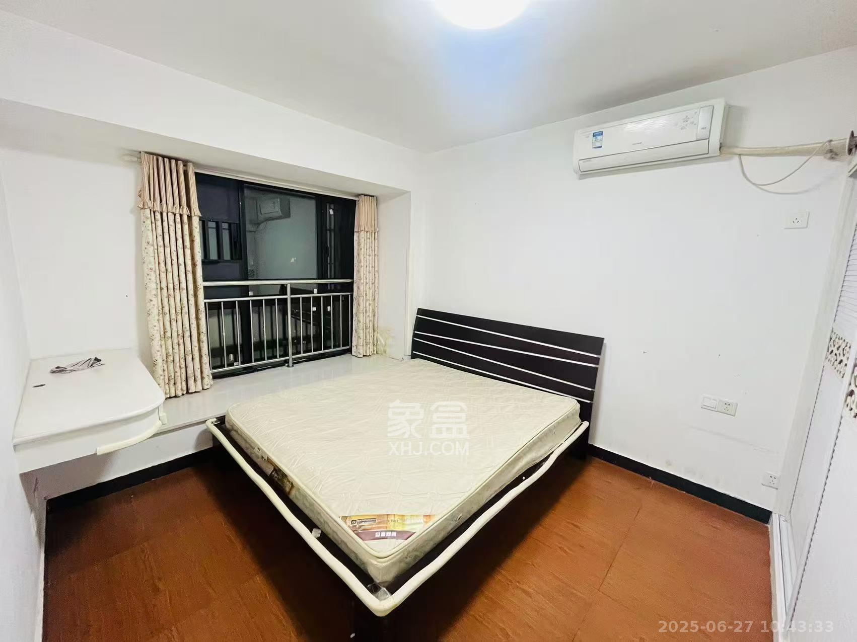 阿普阿布 3室1厅1卫 2400.0元/月 阿普阿布 3室1厅1卫 2400.0元/月室内图