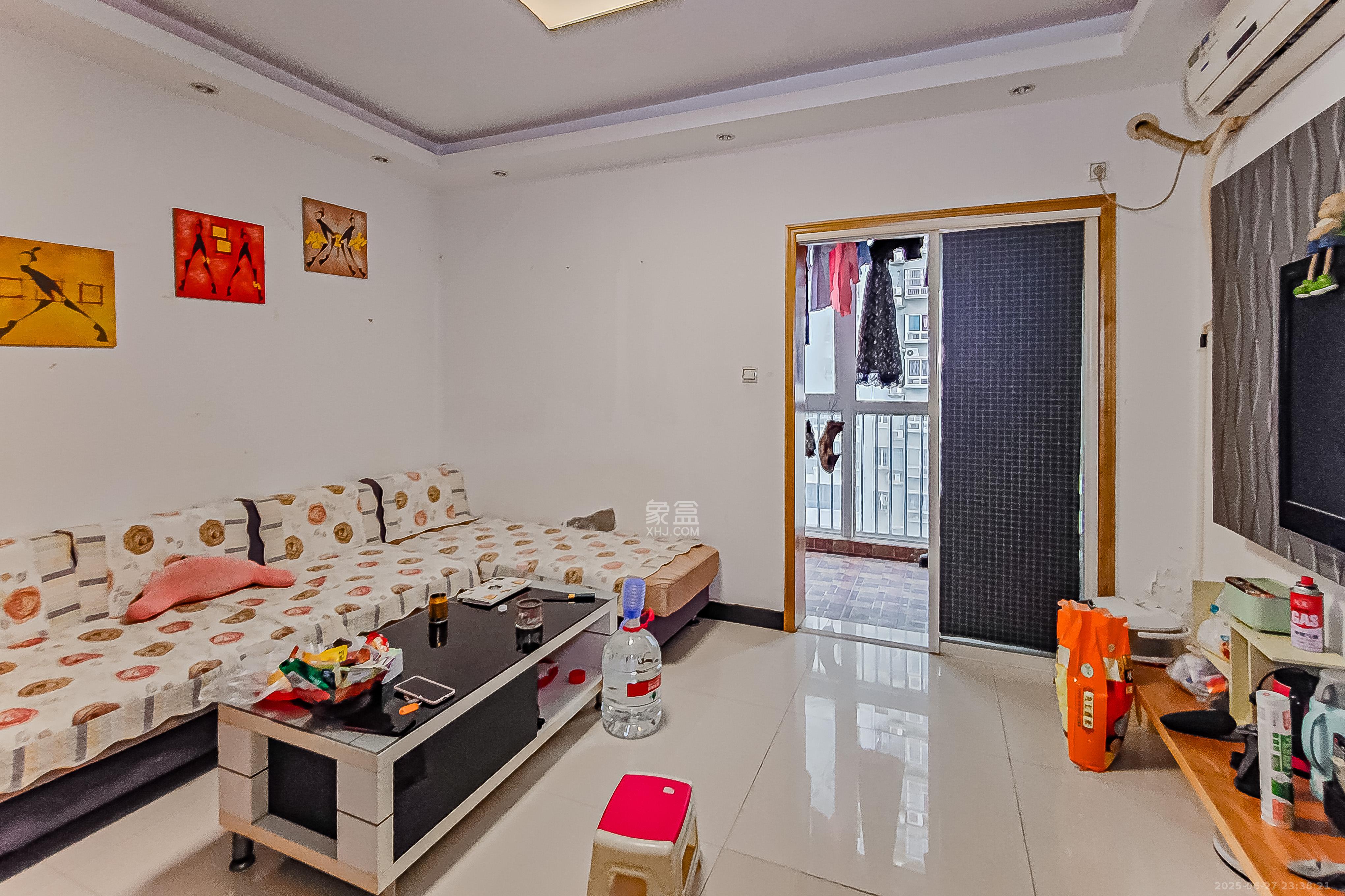 开源鑫景 1室1厅1卫 26.8万 开源鑫景 1室1厅1卫 26.8万客厅