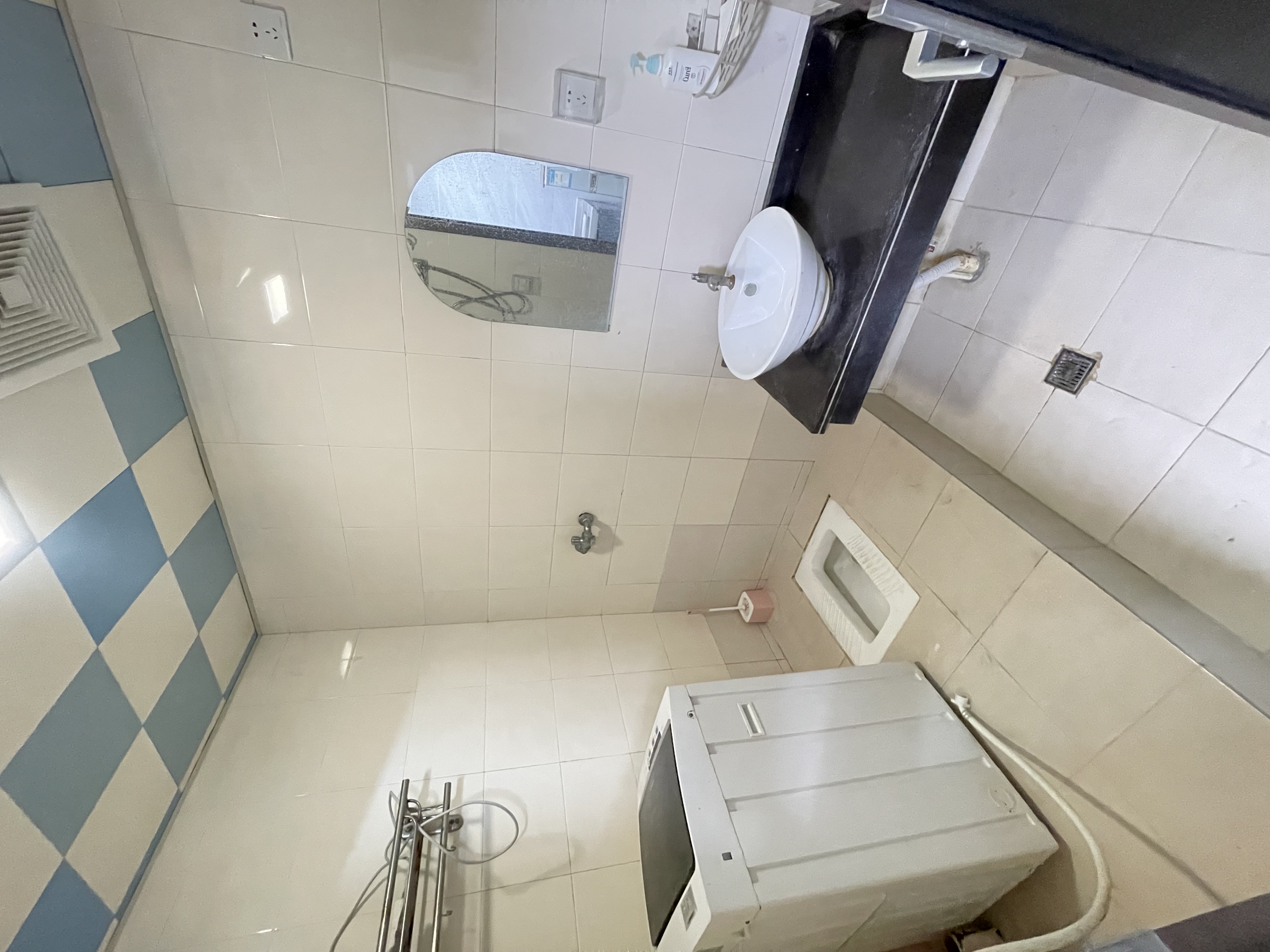 国贸经典 1室1厅1卫 41.0万 国贸经典 1室1厅1卫 41.0万客厅