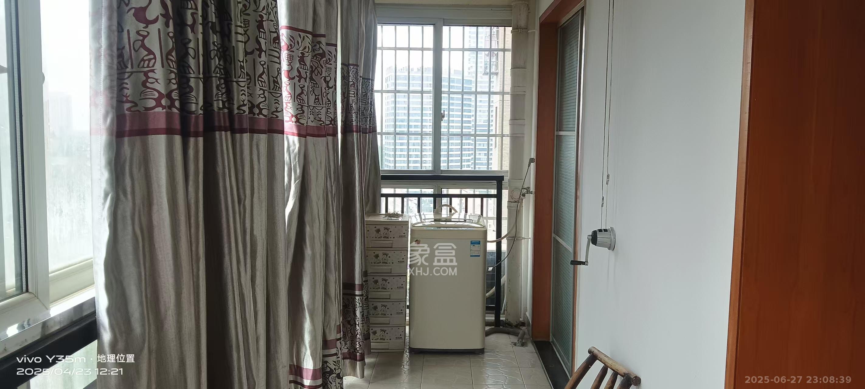 龙王港社区  2室2厅1卫   2200.00元/月室内图