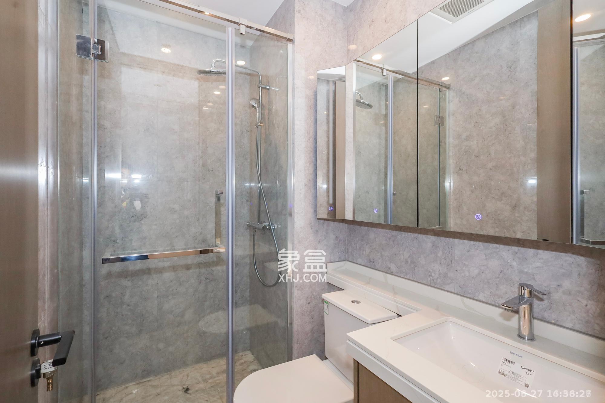 旭辉铂悦湘江  4室2厅3卫    16000.0元/月室内图