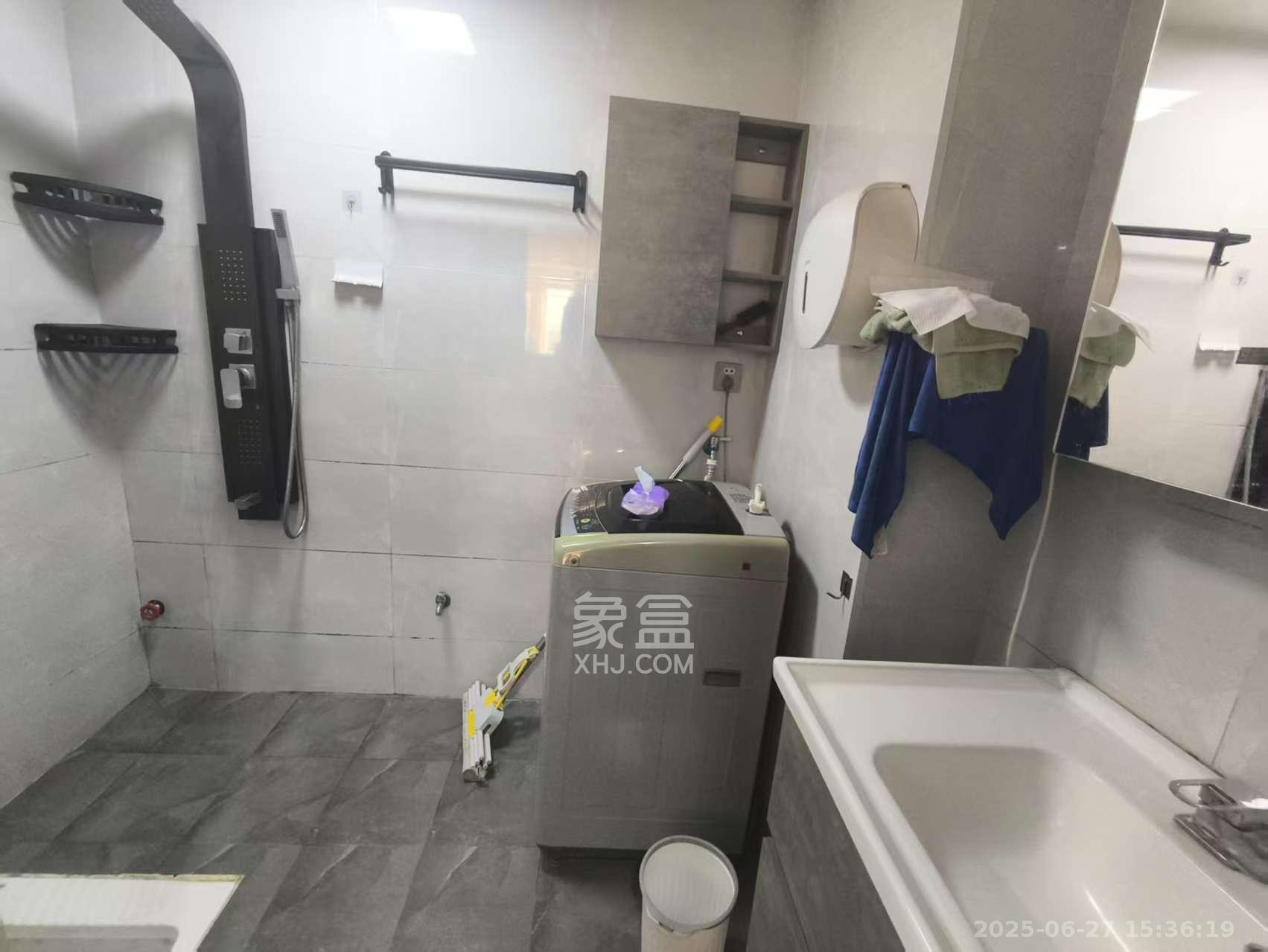 建鑫二期 1室1厅1卫 1000.0元/月 建鑫二期 1室1厅1卫 1000.0元/月室内图