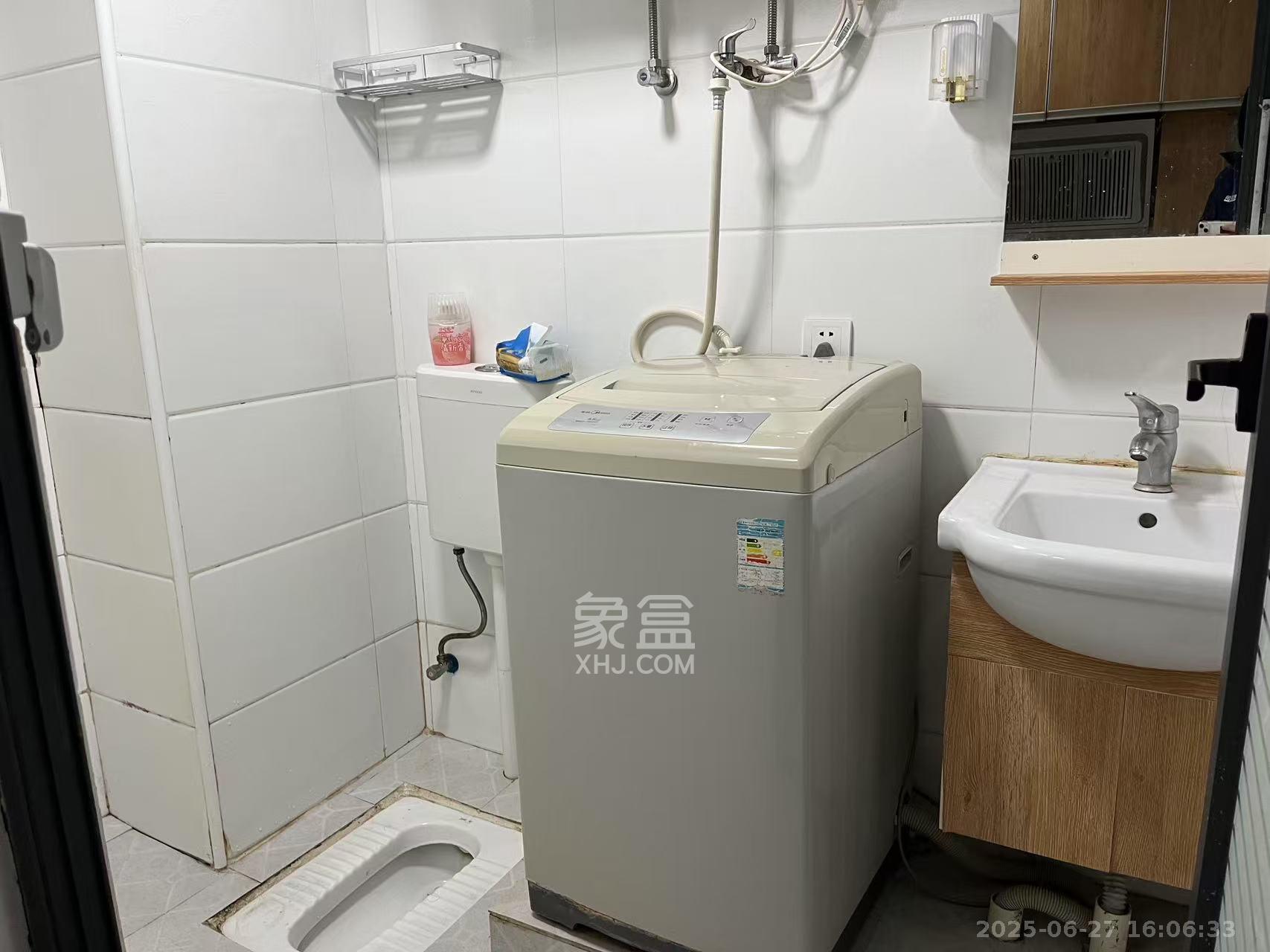 上峰苑（兰亭玥岛）  1室1厅1卫    1300.0元/月室内图