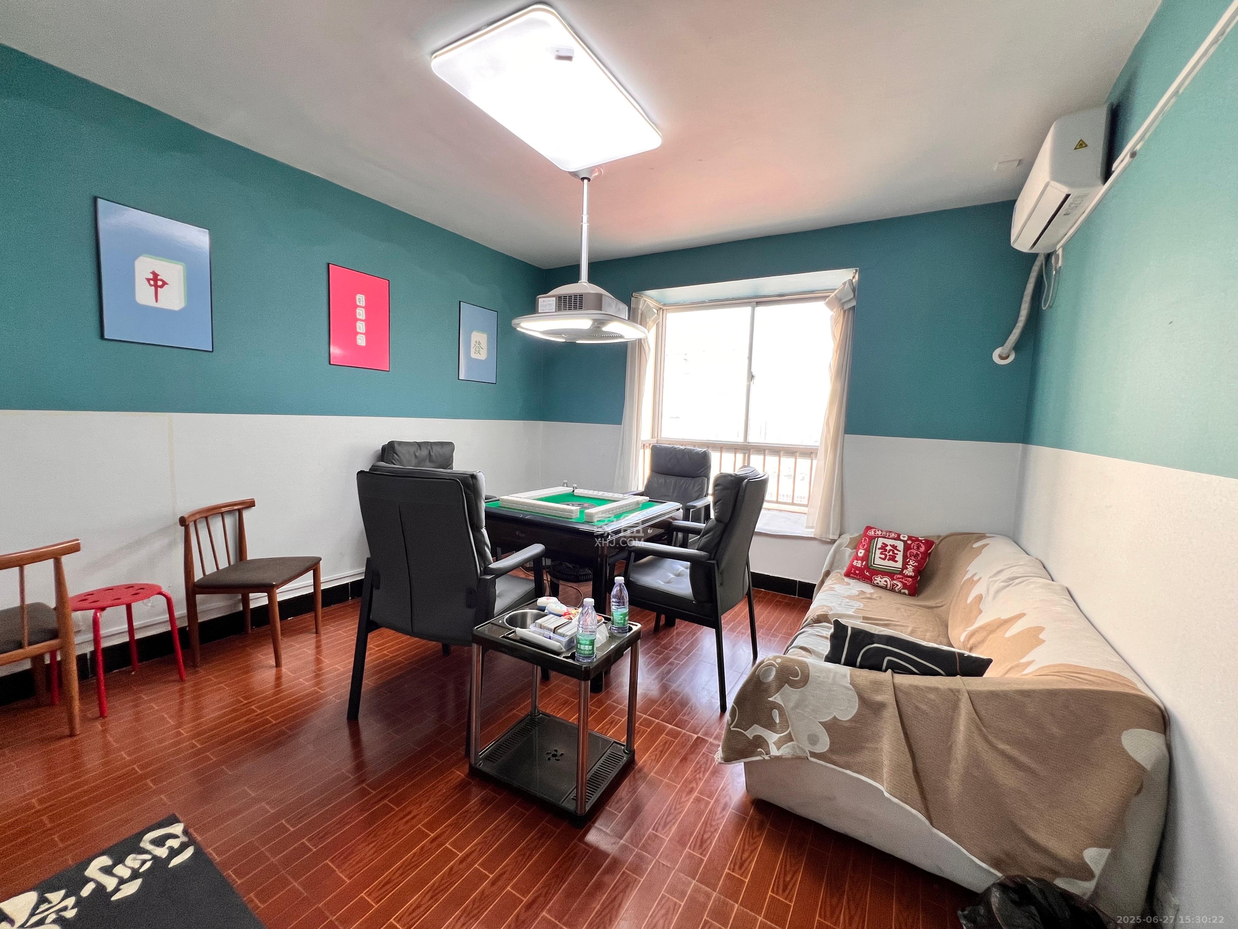 高桥现代商贸城  3室1厅1卫    3000.0元/月室内图