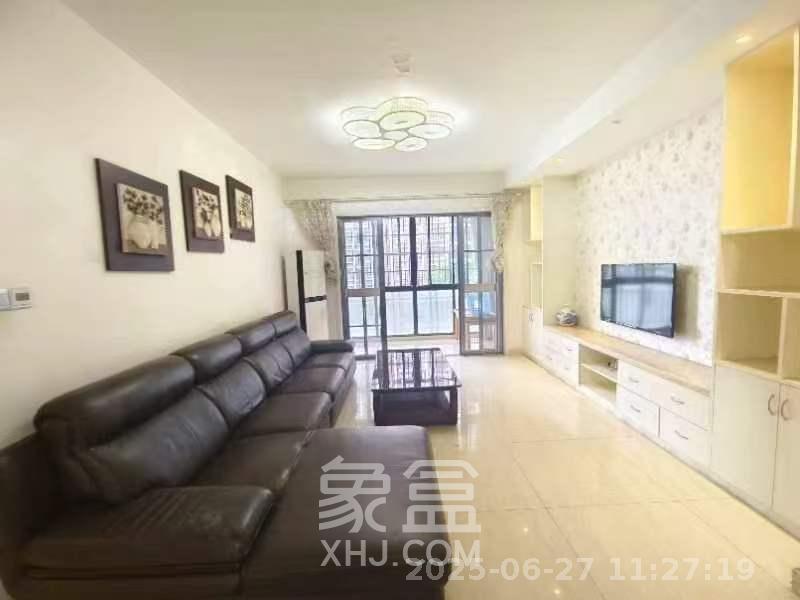 沁园春御院  3室2厅2卫   3400.00元/月