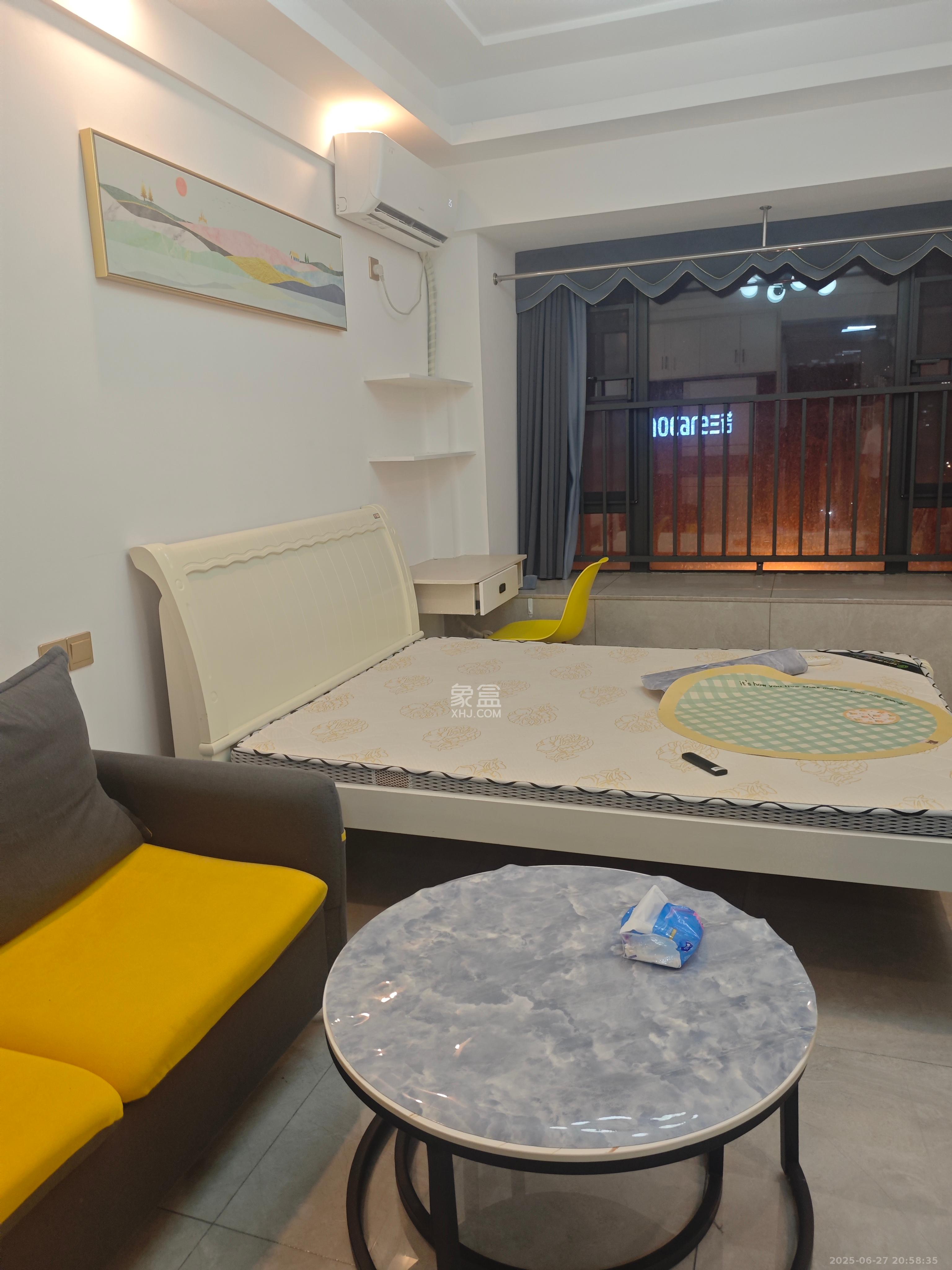 龙湖湘江星座(祺鑫星座公寓) 1室0厅1卫 1600.0元/月 龙湖湘江星座(祺鑫星座公寓) 1室0厅1卫 1600.0元/月室内图