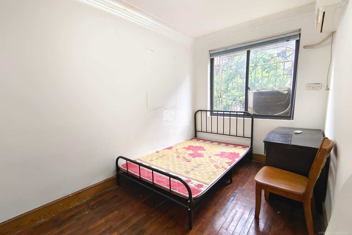 英才园三片  3室2厅1卫    1900.0元/月 英才园三片  3室2厅1卫    1900.0元/月室内图