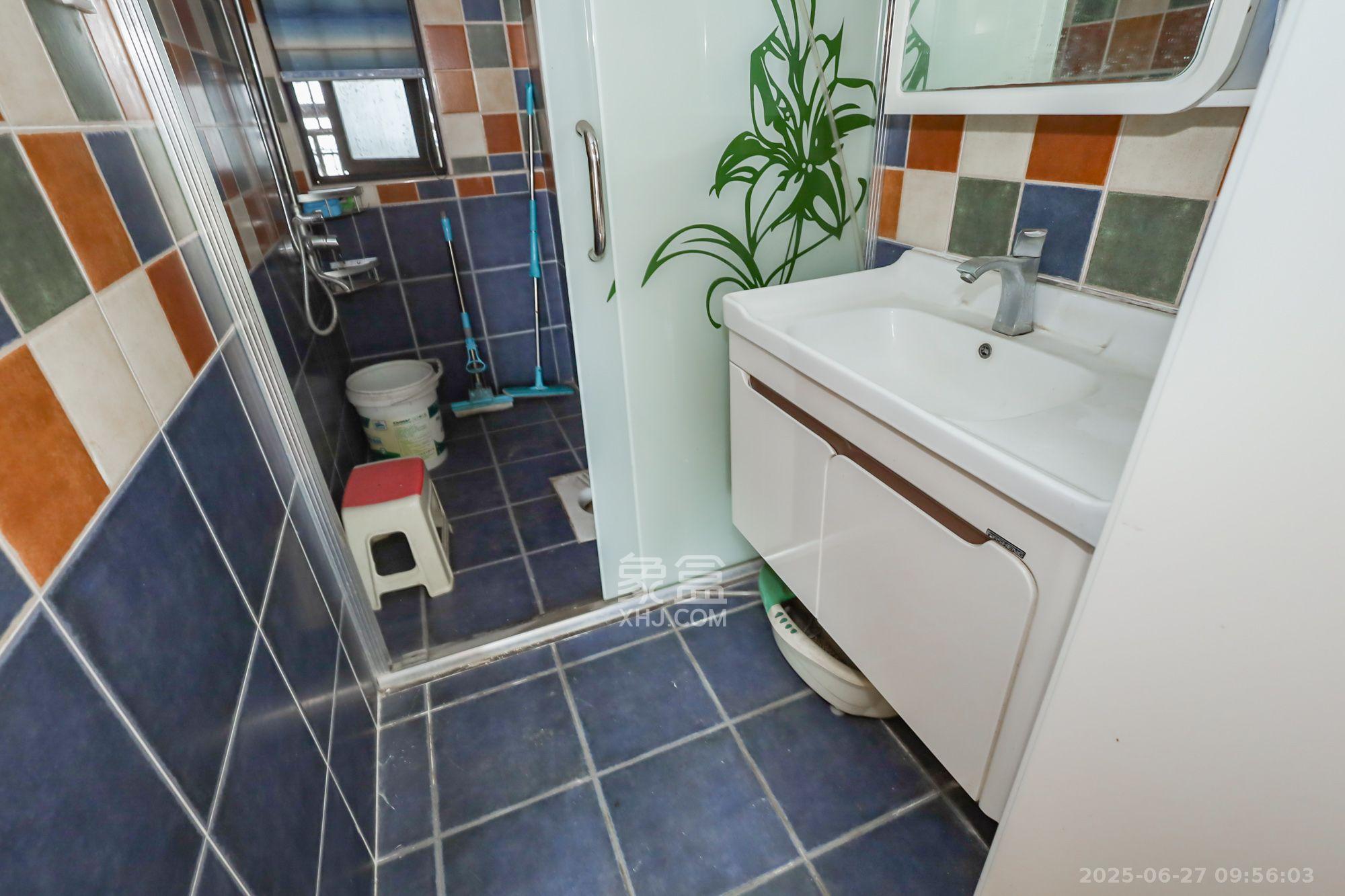 金科世界城 3室2厅1卫 1800.0元/月 金科世界城 3室2厅1卫 1800.0元/月室内图