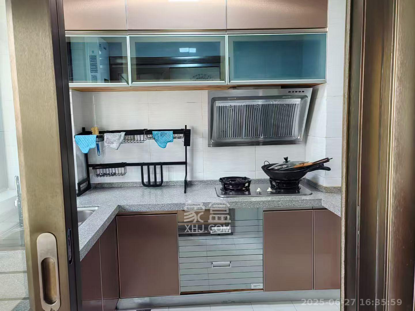 恒基凯旋门一二期  3室2厅1卫    2500.0元/月室内图