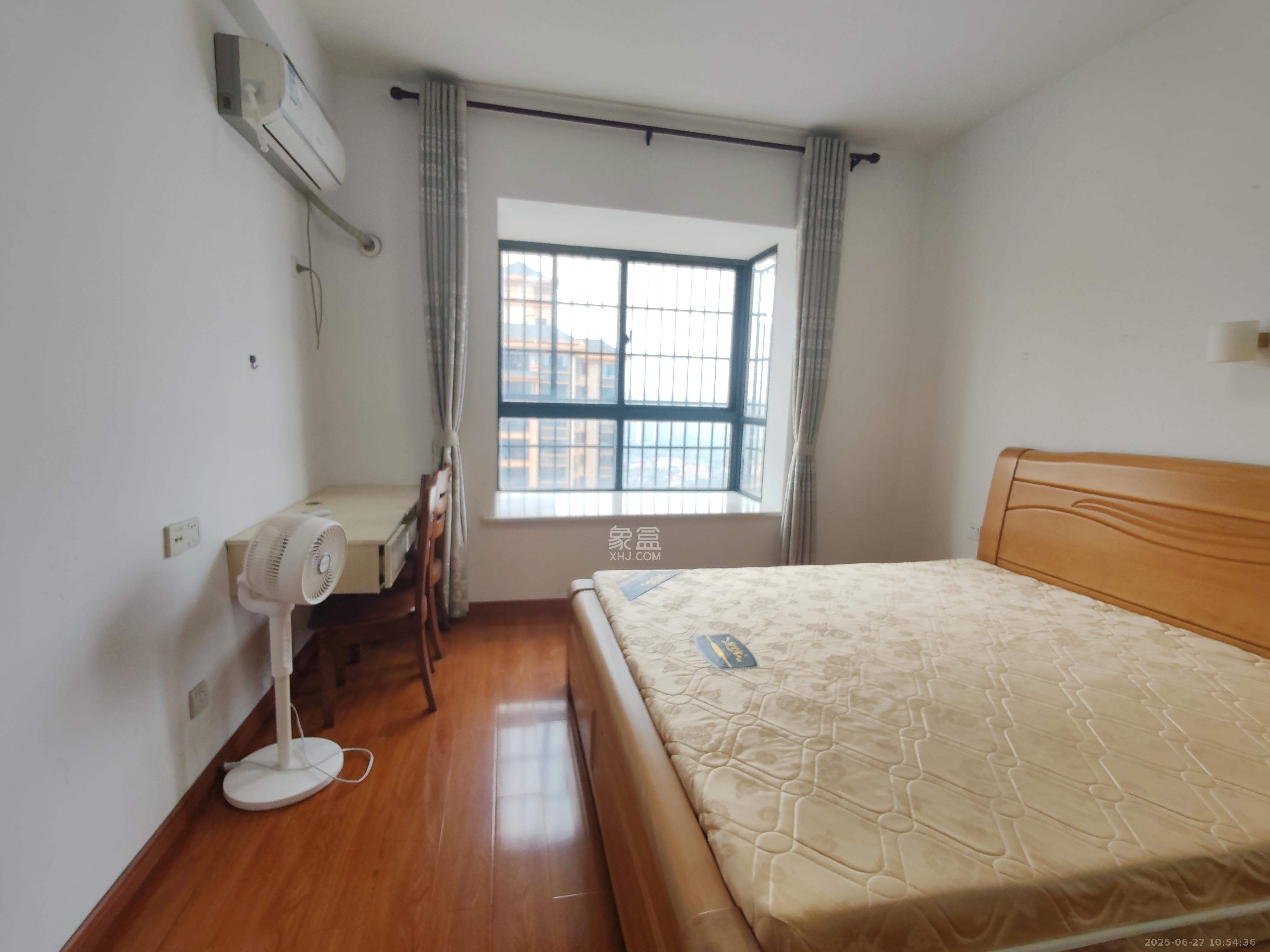 旺城天誉  1室2厅2卫    1700.0元/月 旺城天誉  1室2厅2卫    1700.0元/月室内图