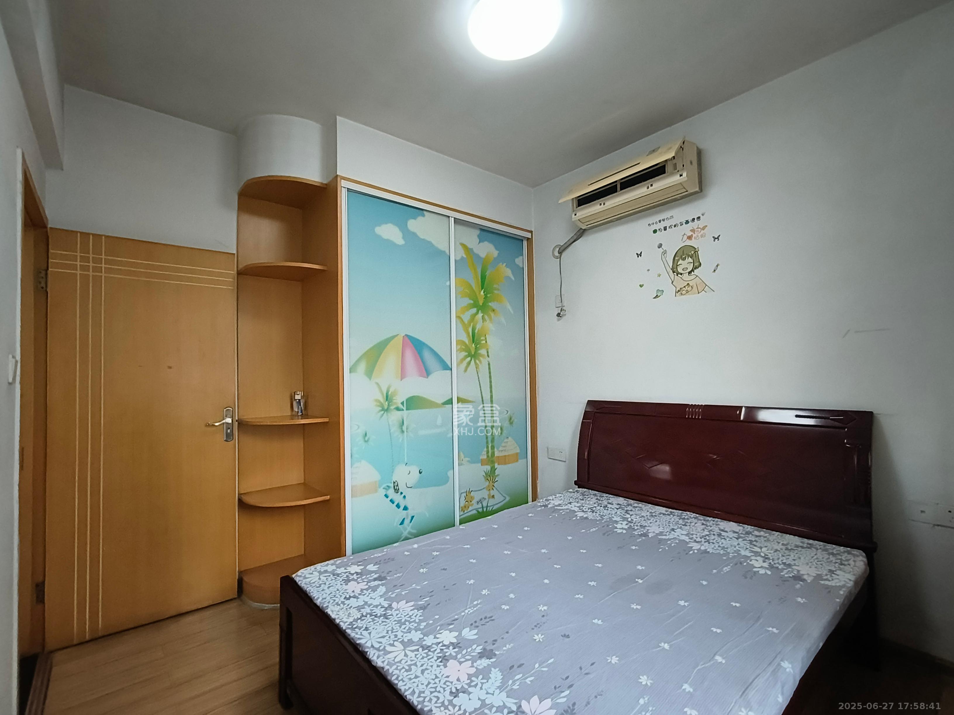 方略学府佳境  3室2厅1卫   1800.00元/月室内图