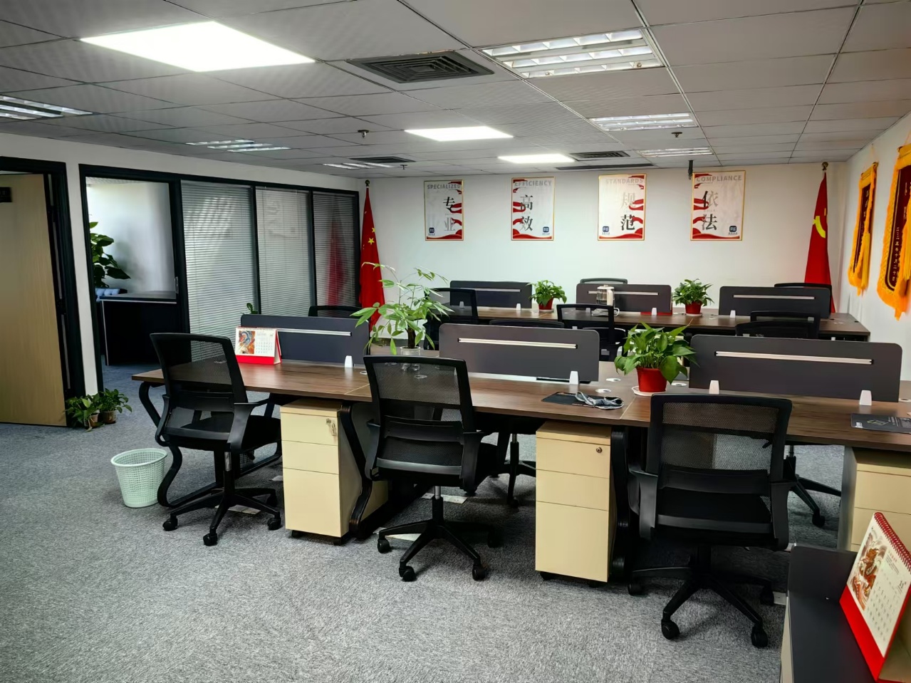 南洋大厦   156.0㎡      8800.0元/月室内图