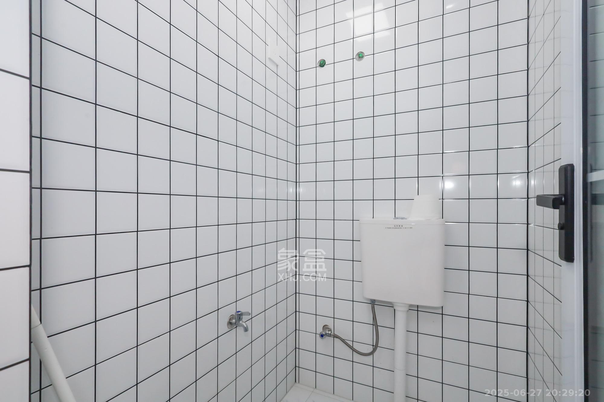 保利天禧EF区 1室0厅0卫 3200.0元/月 保利天禧EF区 1室0厅0卫 3200.0元/月室内图