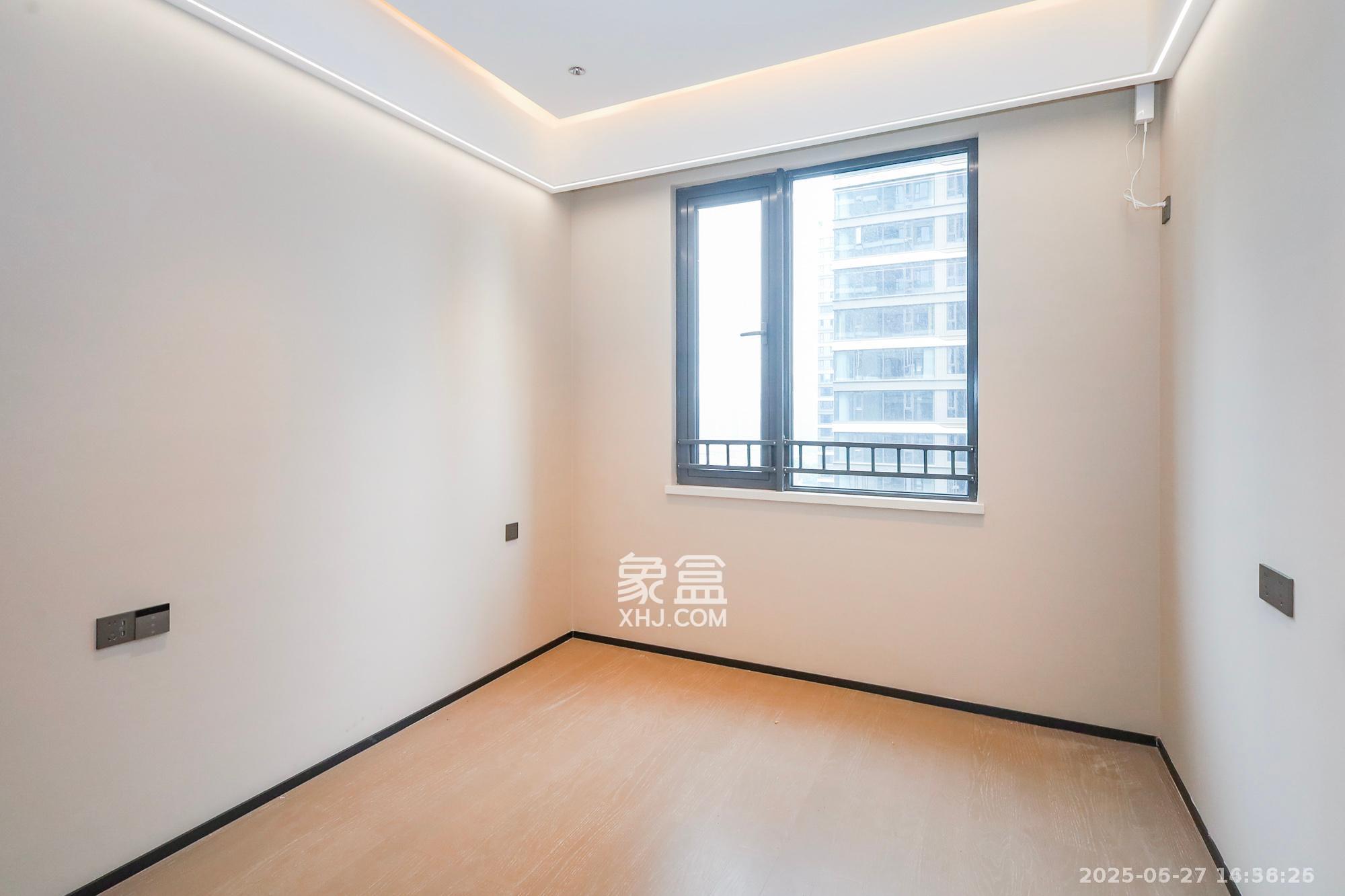 旭辉铂悦湘江 4室2厅3卫 16000.0元/月 旭辉铂悦湘江 4室2厅3卫 16000.0元/月室内图