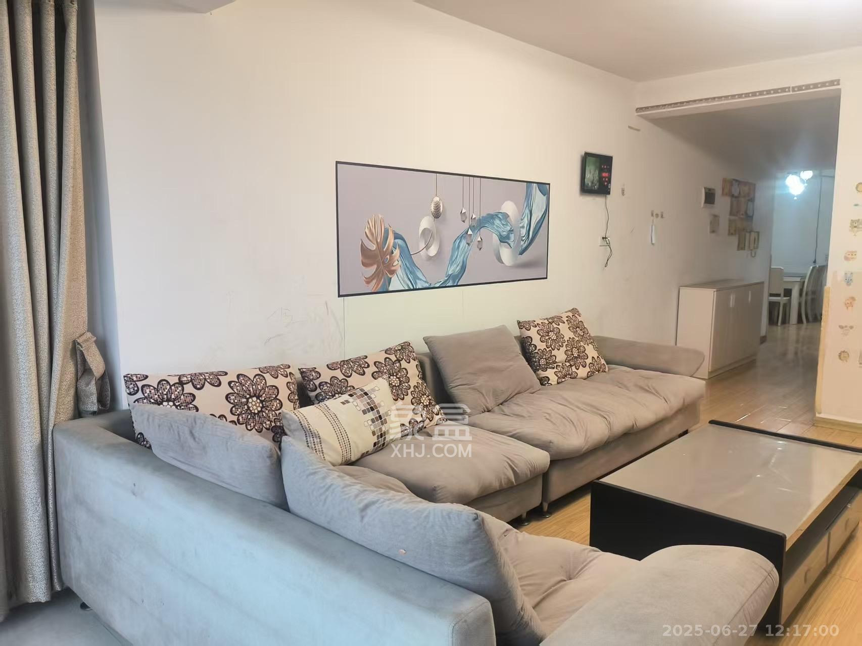 海拔东方 3室2厅2卫 2480.0元/月 海拔东方 3室2厅2卫 2480.0元/月室内图