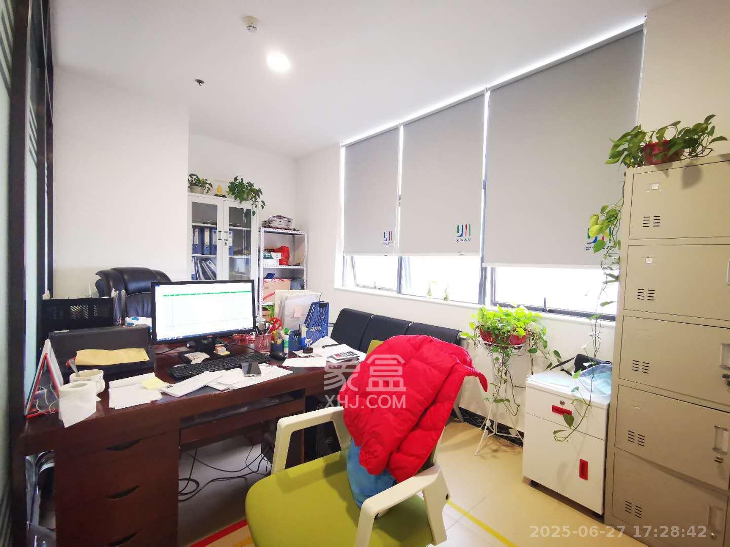 保利麓谷林语I区  3室2厅0卫    7500.0元/月室内图