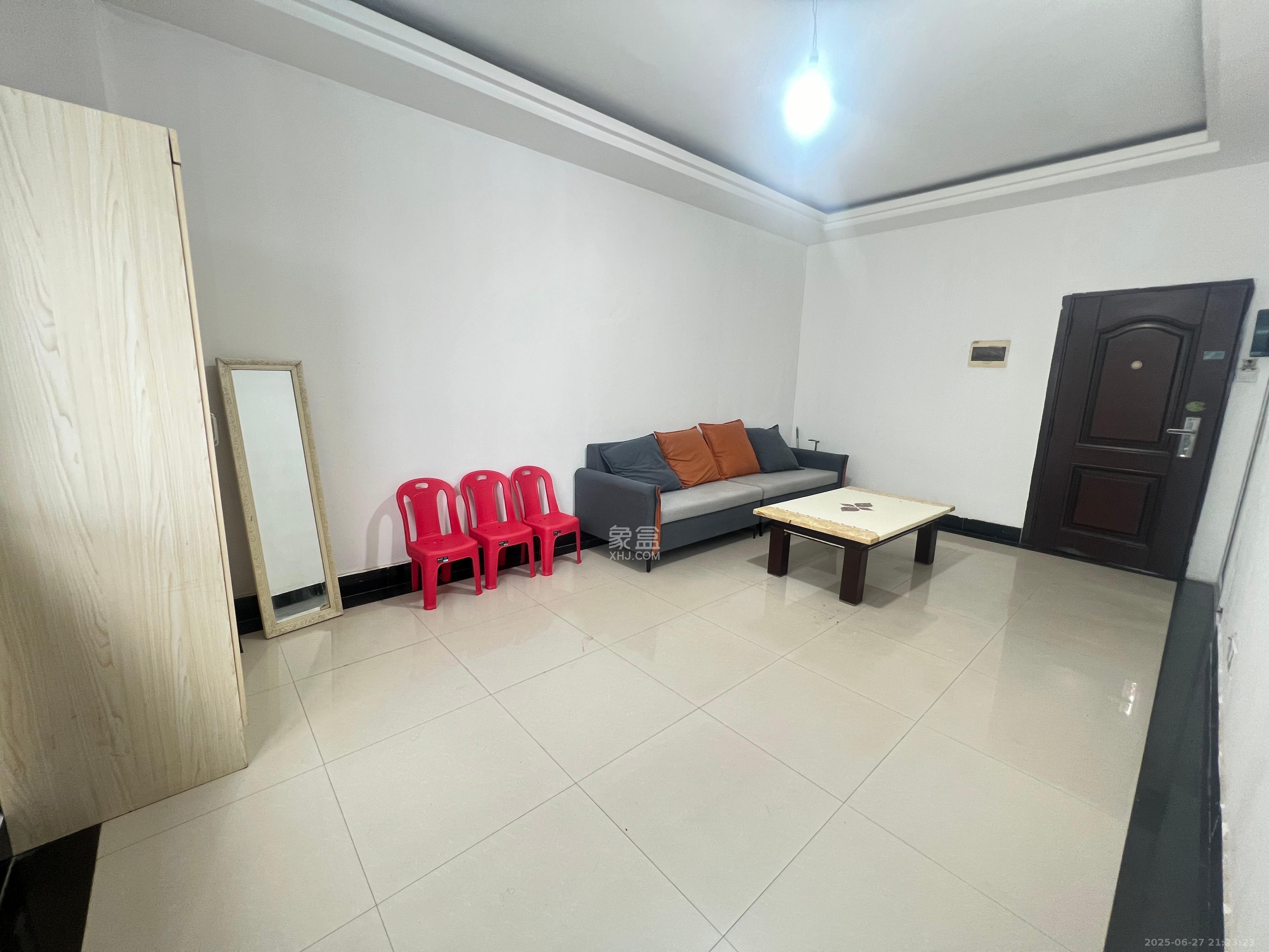 红星国际星城  1室1厅1卫    1600.0元/月室内图