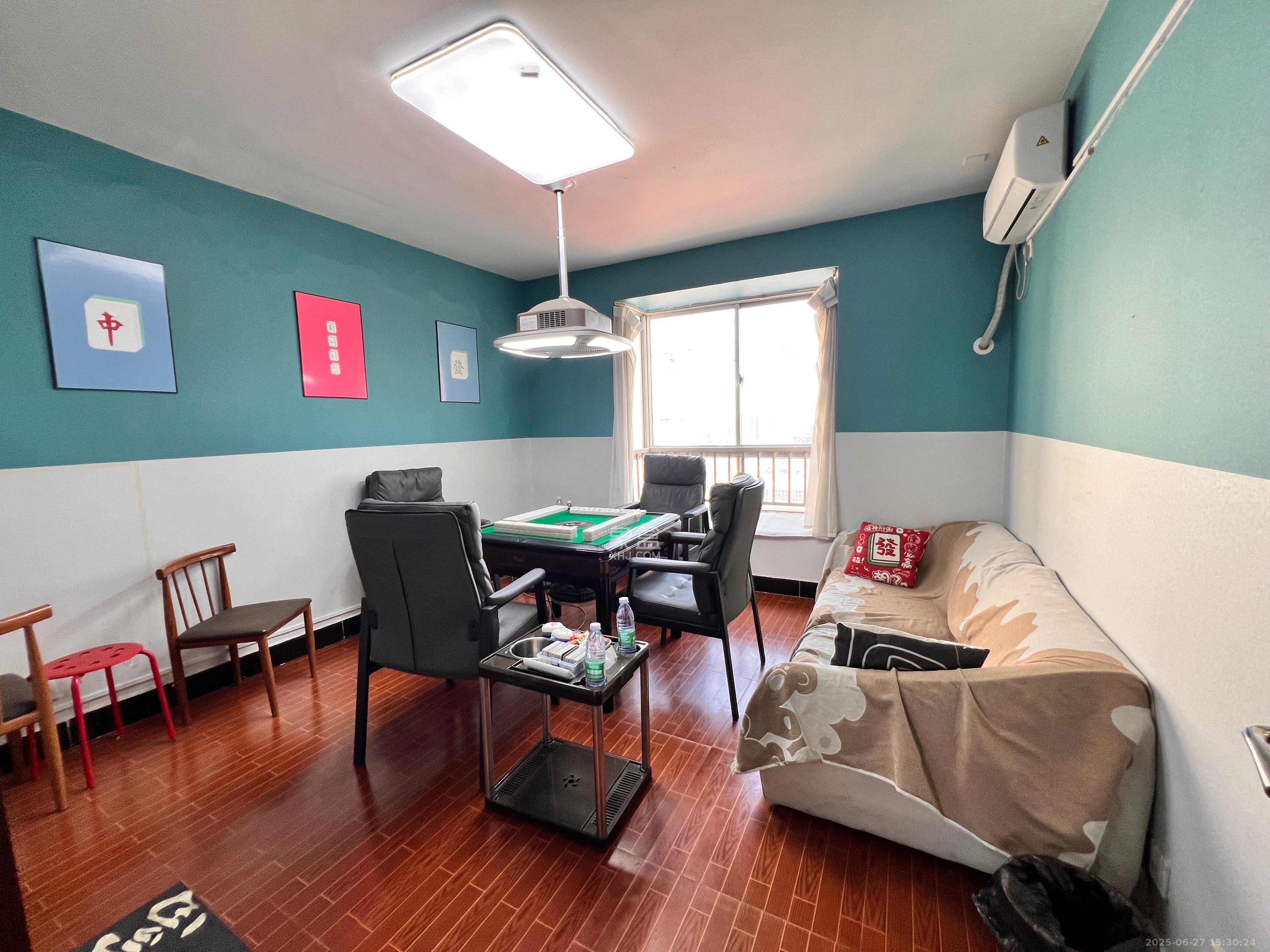 高桥现代商贸城  3室1厅1卫    3000.0元/月室内图