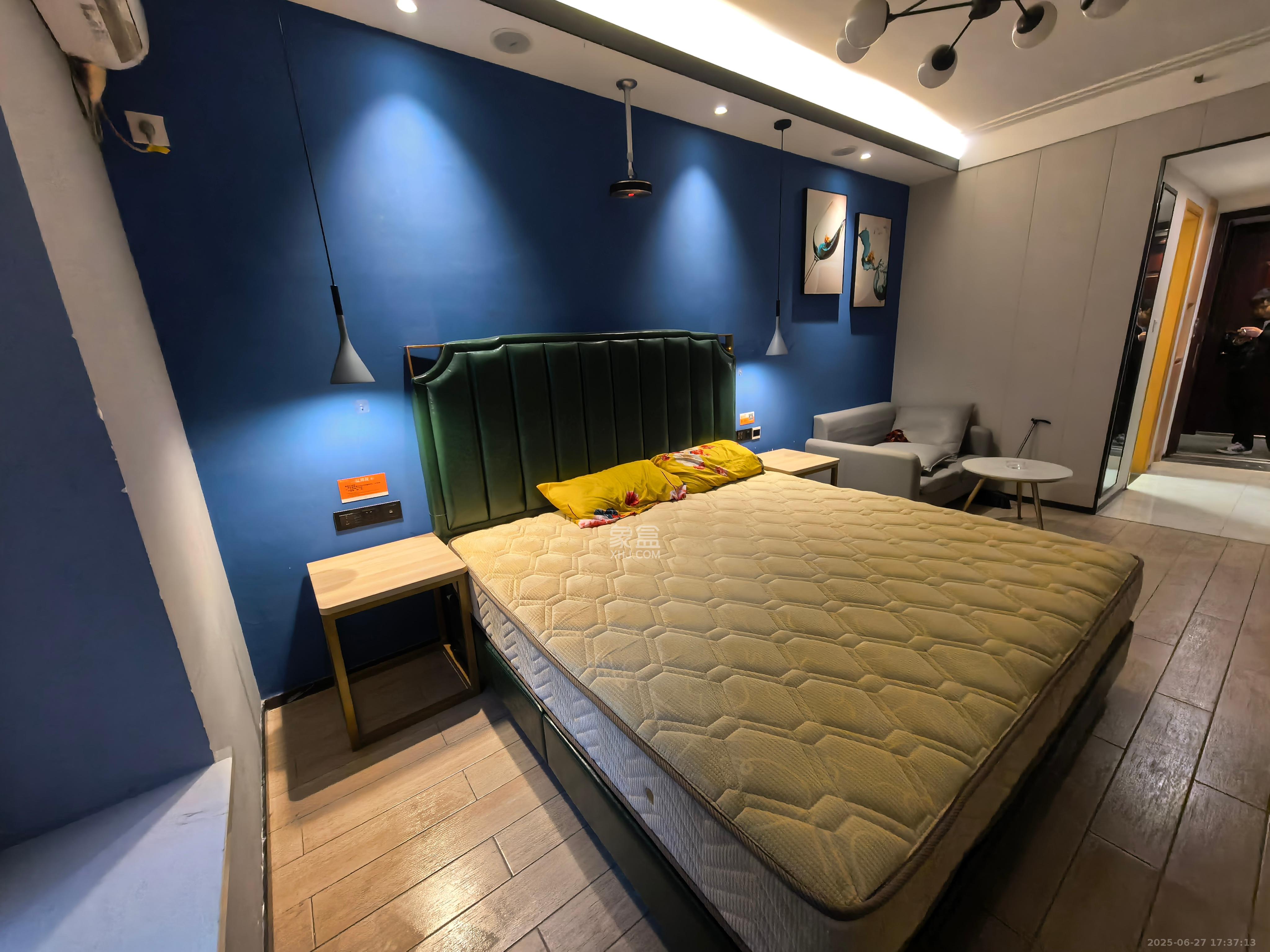 中海国际二期 1室1厅1卫 1200.0元/月 中海国际二期 1室1厅1卫 1200.0元/月室内图