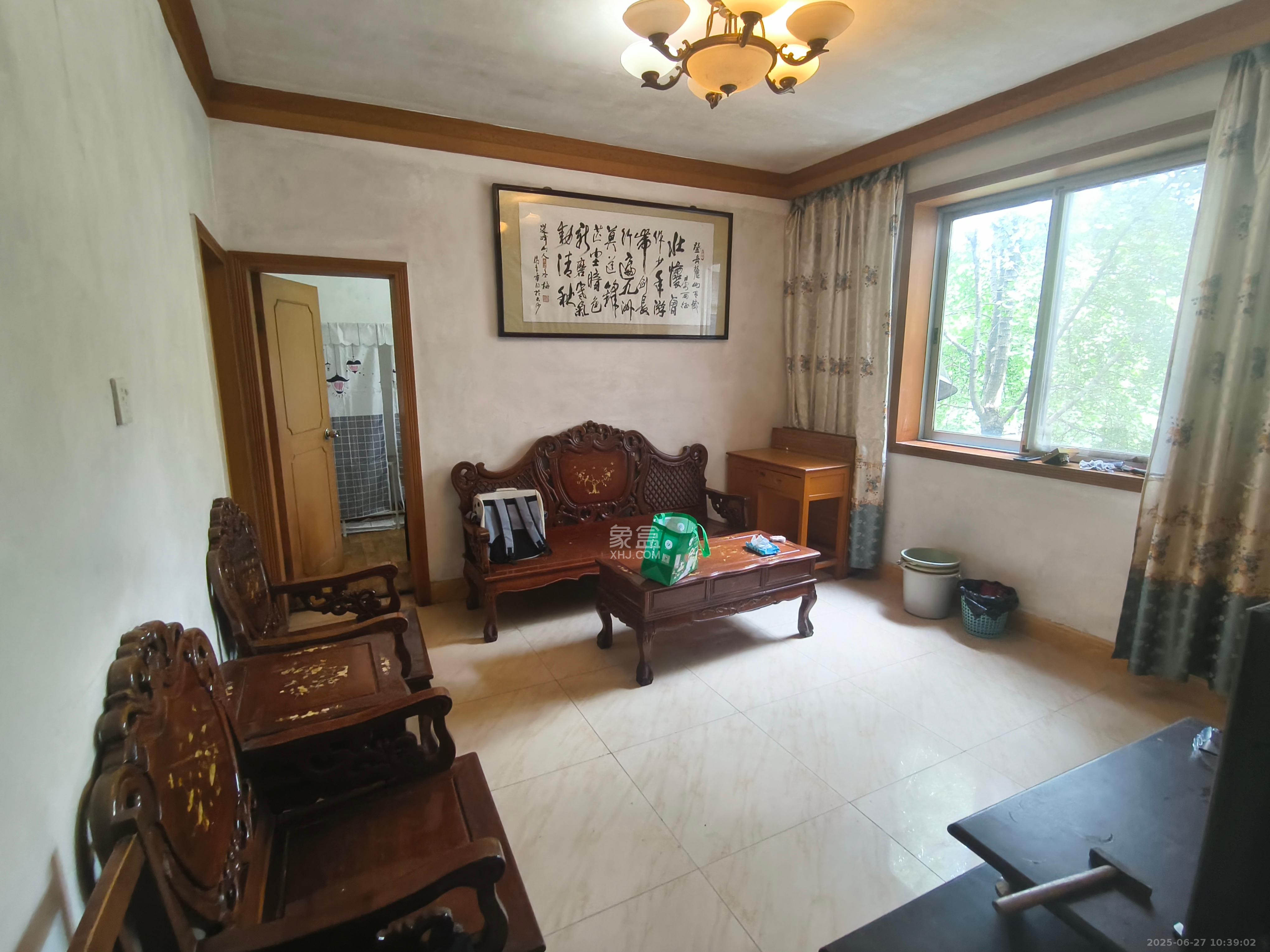 湘雅医学院(湘雅附一北院)  3室1厅1卫    2200.0元/月 湘雅医学院(湘雅附一北院)  3室1厅1卫    2200.0元/月室内图