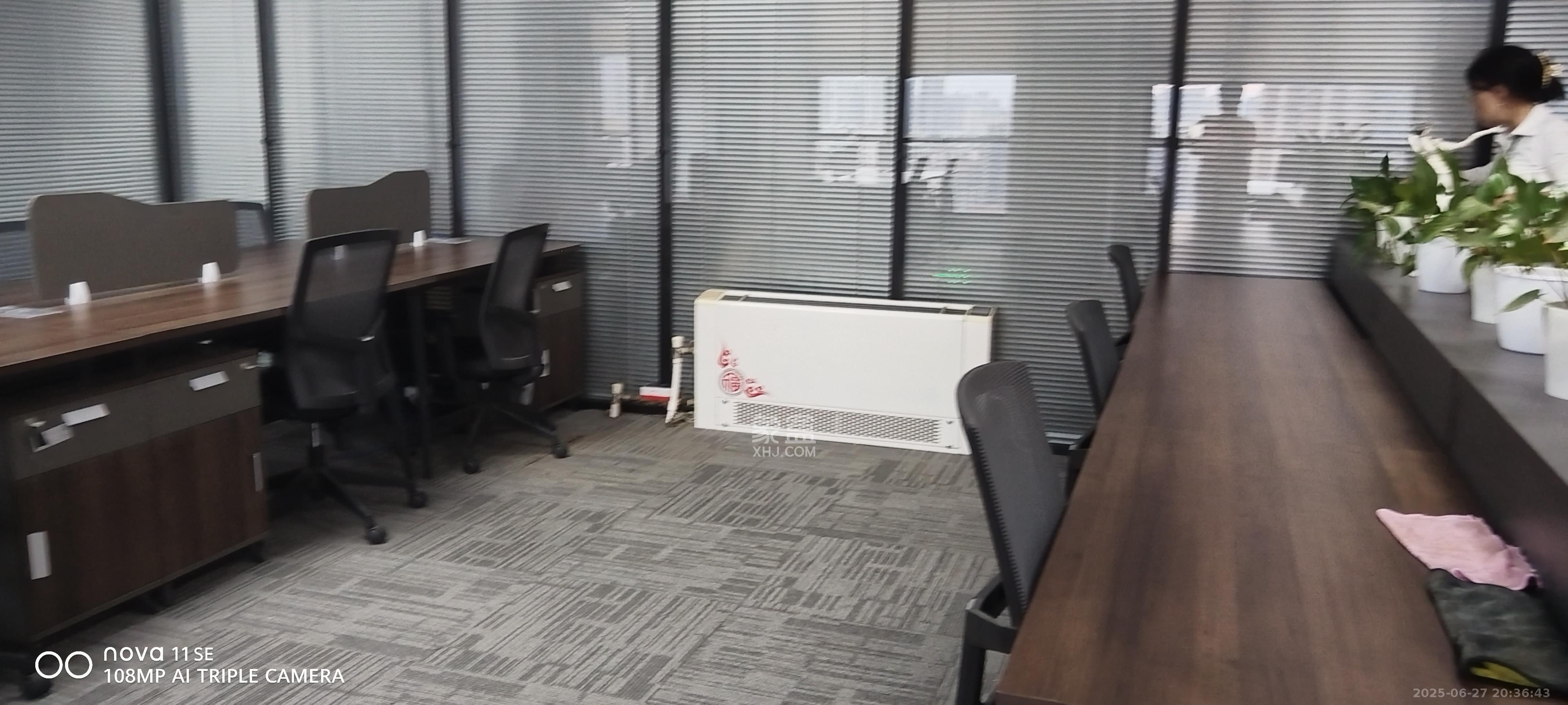 华坤时代   46.91㎡      2300.0元/月室内图