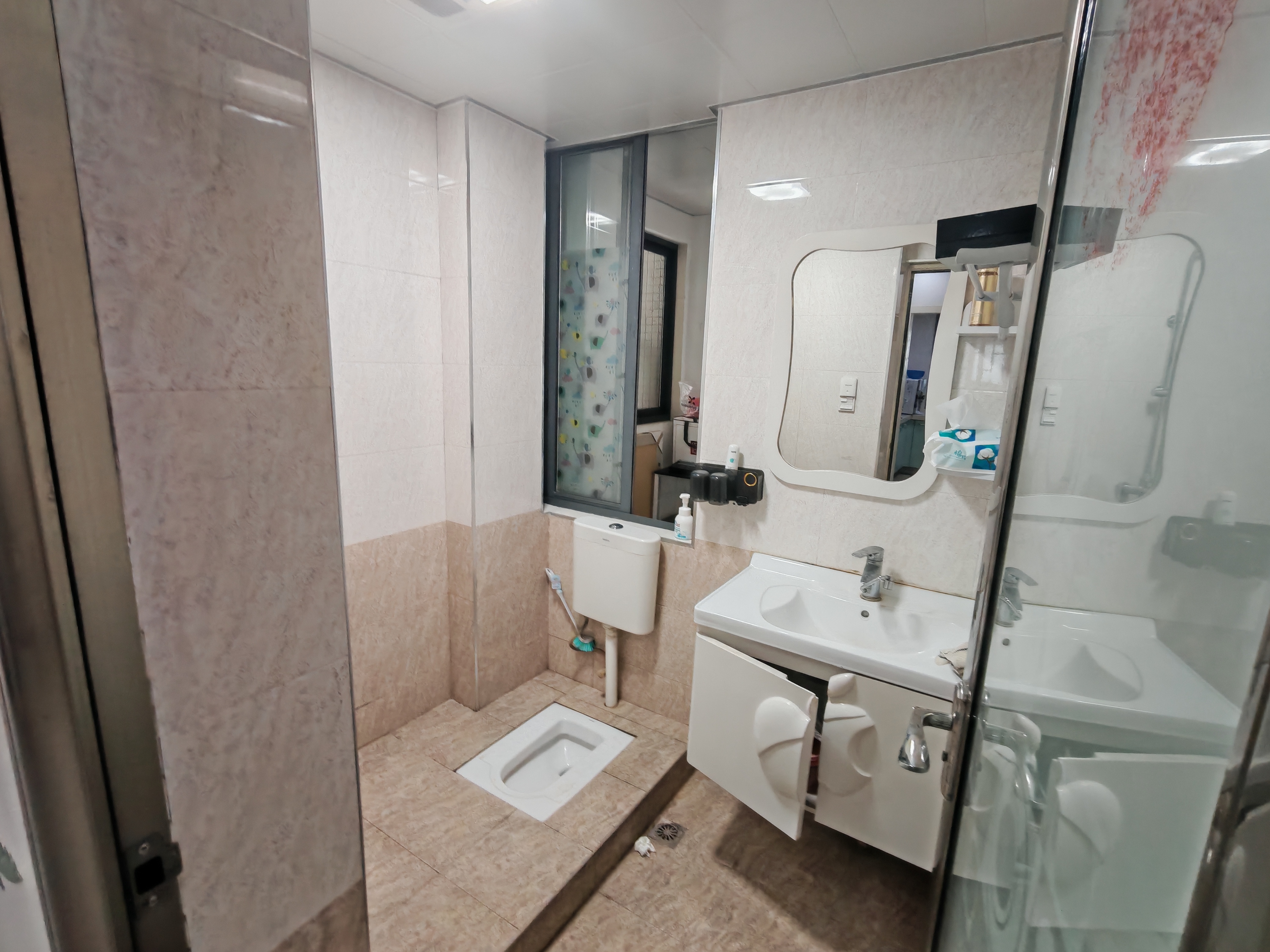 资江明珠 2室1厅1卫 1500.0元/月 资江明珠 2室1厅1卫 1500.0元/月室内图