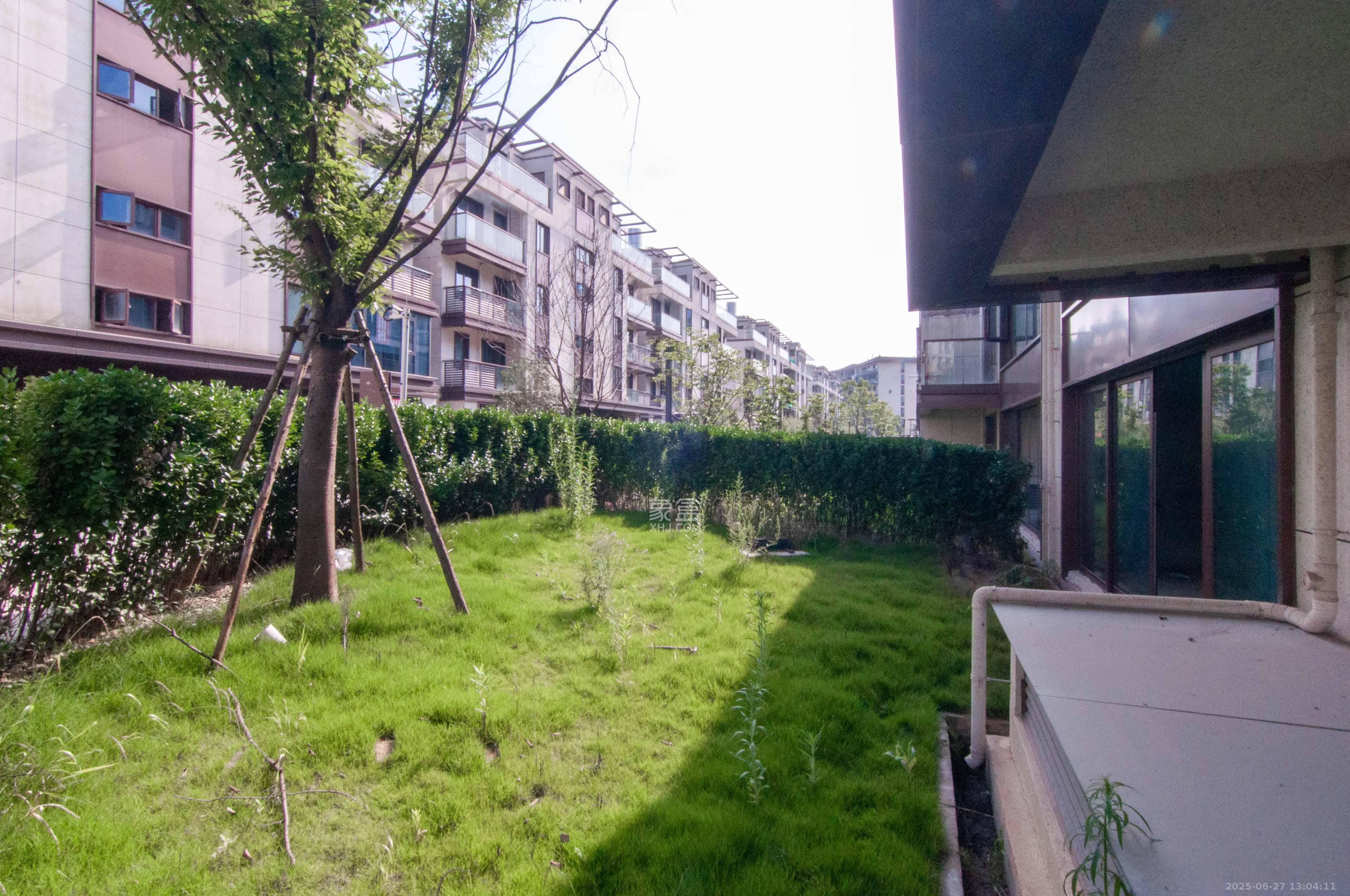 绿地麓湖郡  1室0厅0卫    380.0万其他