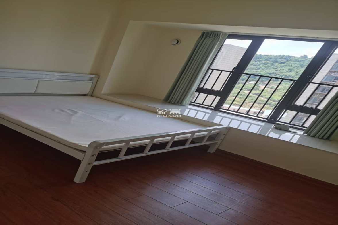 碧桂园豪园-二期  3室2厅2卫    1500.0元/月 碧桂园豪园-二期  3室2厅2卫    1500.0元/月室内图