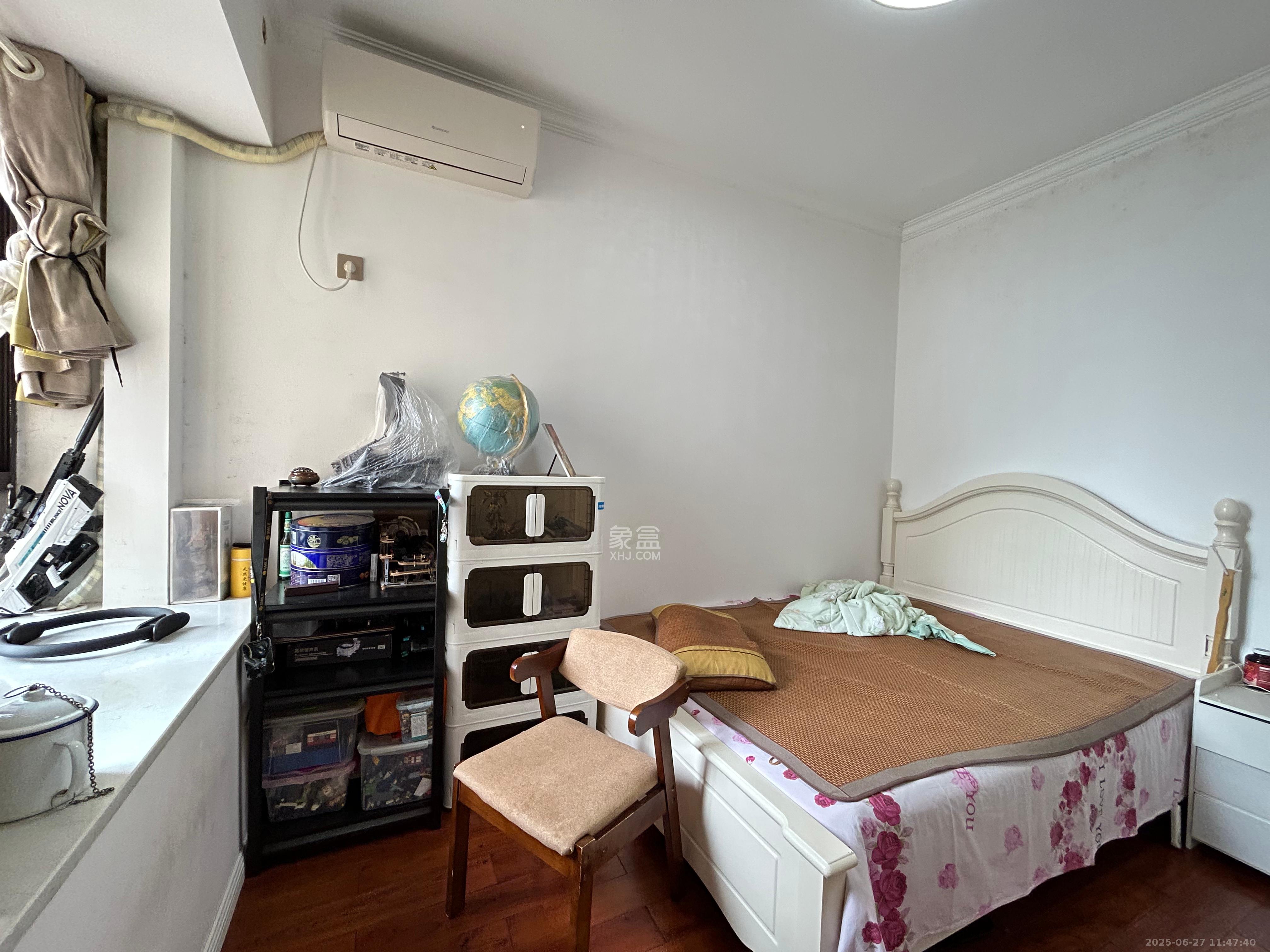 世茂铂翠湾二期 3室2厅1卫 3000.0元/月 世茂铂翠湾二期 3室2厅1卫 3000.0元/月室内图