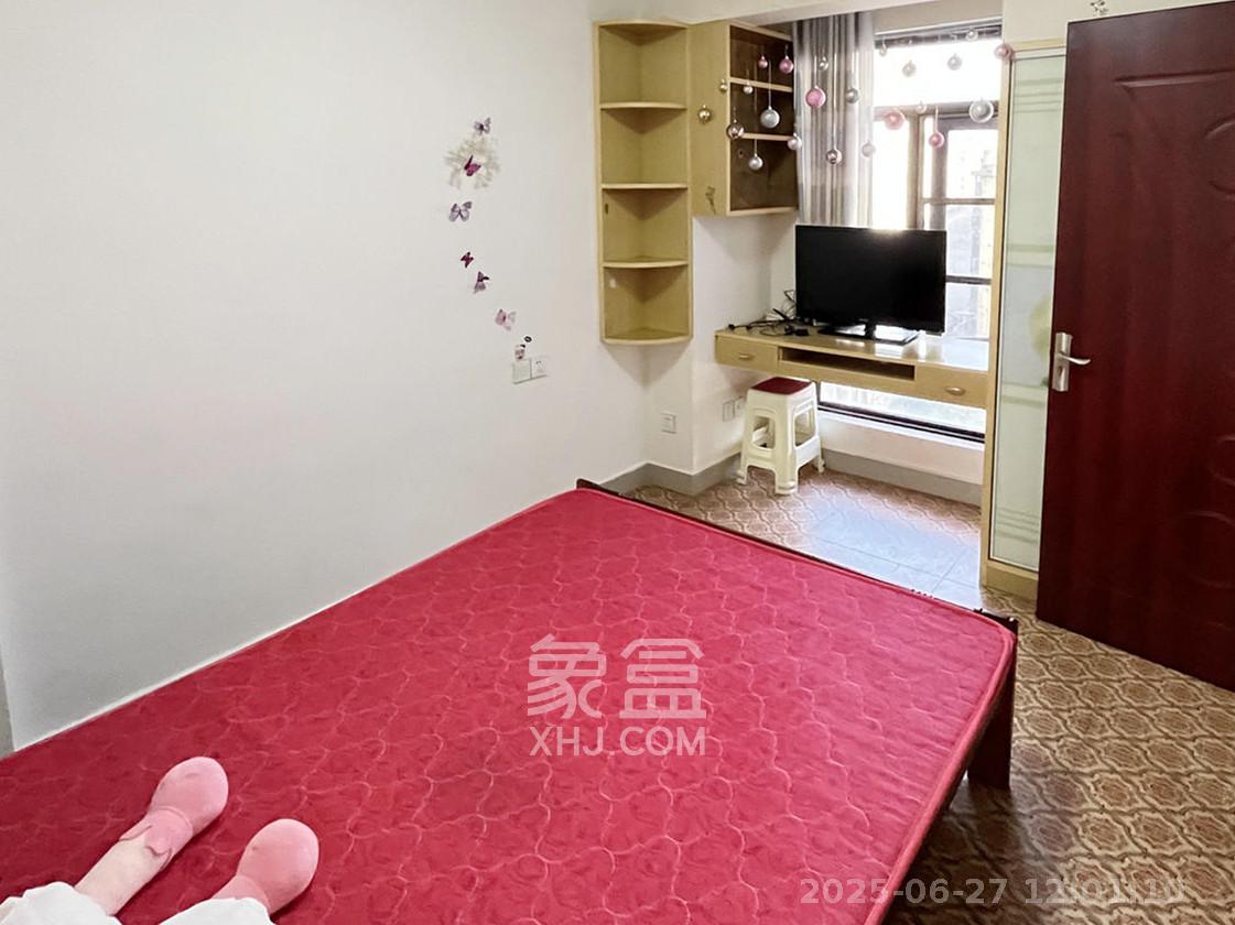 铂宫  2室1厅1卫   3200.00元/月室内图