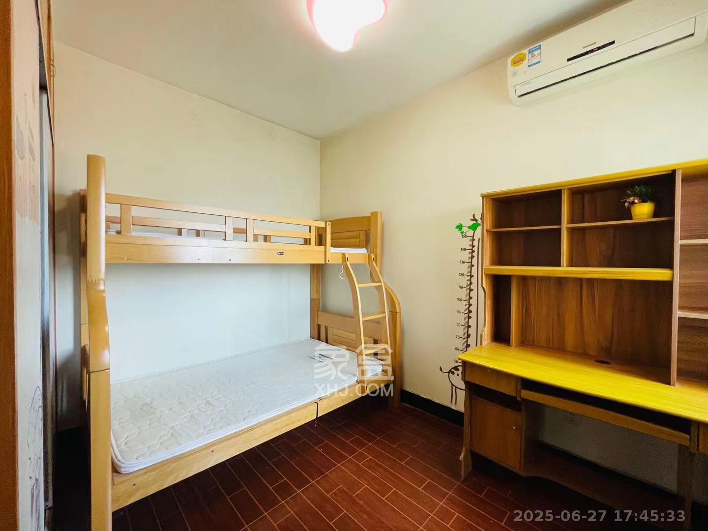 可可小城（麓谷可可小城)  4室1厅1卫   2100.00元/月室内图