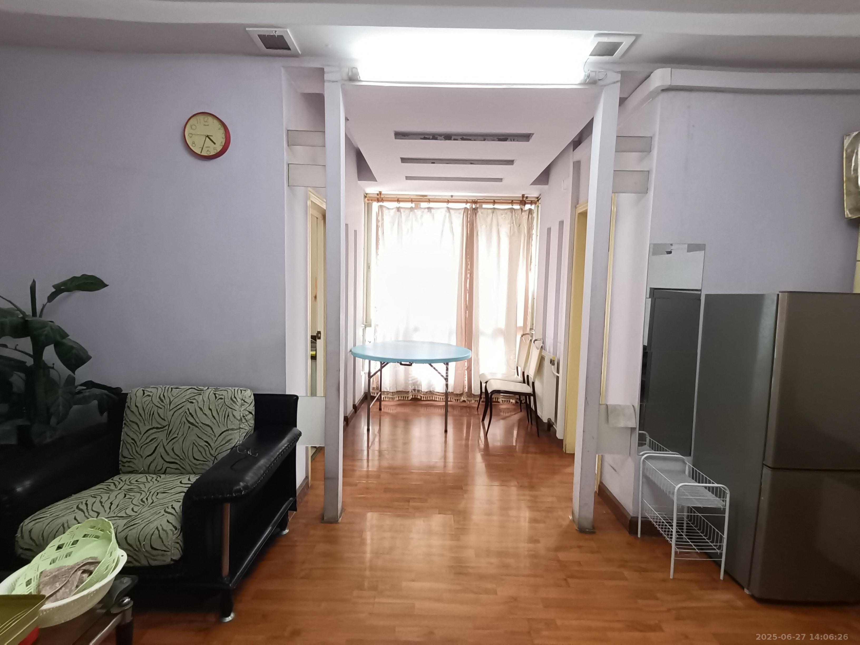 中国人民财产股份公司宿舍(人民保险公司宿舍) 2室1厅1卫 1800.0元/月 中国人民财产股份公司宿舍(人民保险公司宿舍) 2室1厅1卫 1800.0元/月室内图