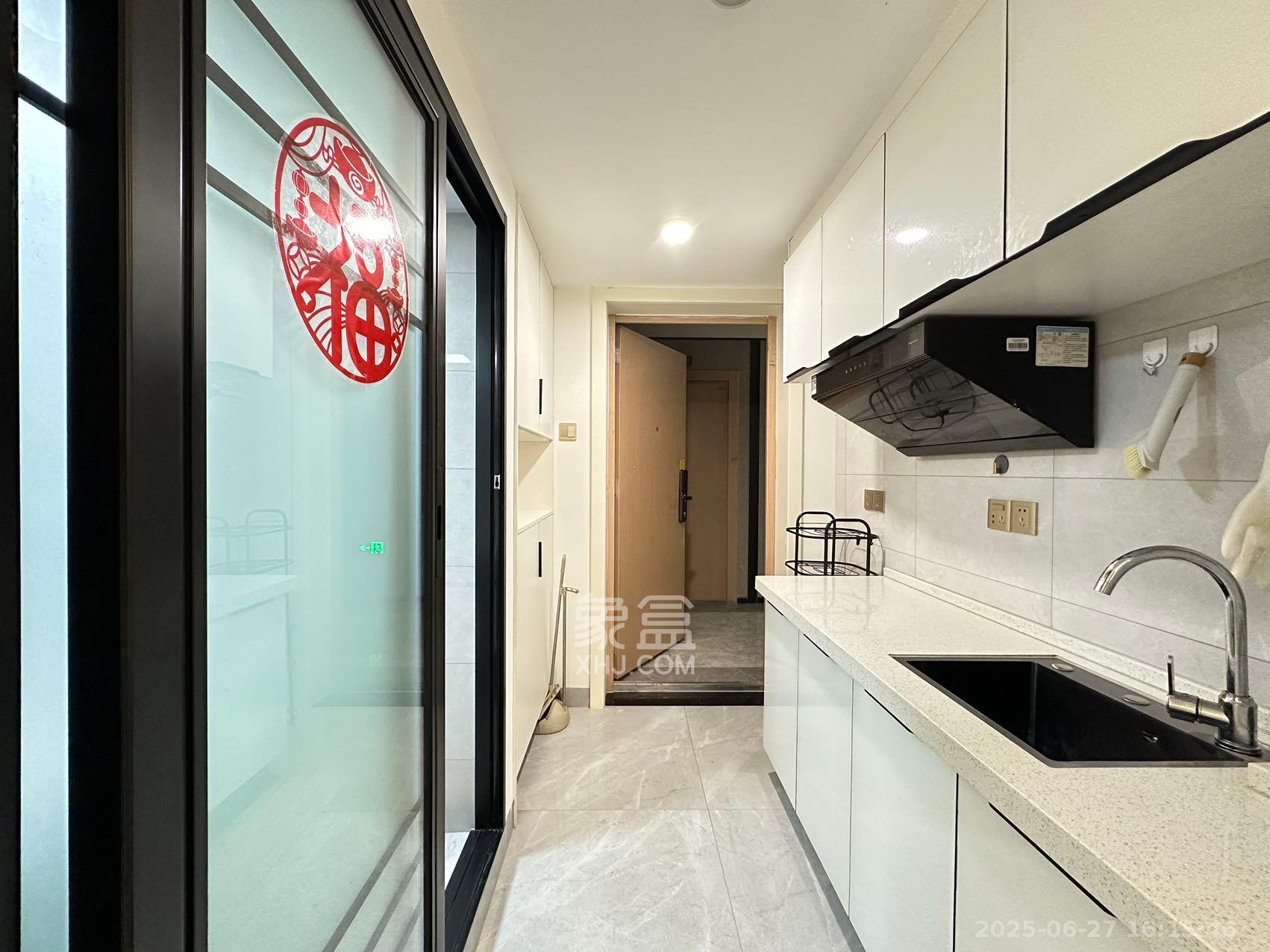 建发央玺（建发泱玺雅苑）  2室1厅1卫   2800.00元/月室内图